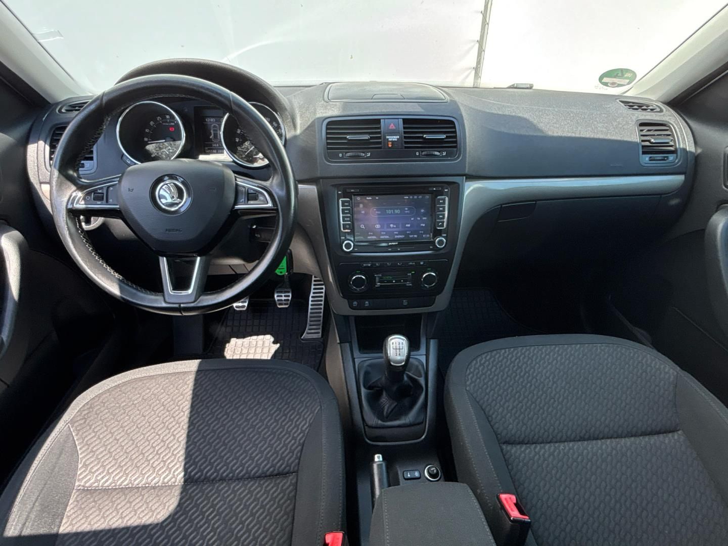 Škoda Yeti, 1.6 TDI / 77 kW ELEGANCE OUTDO - fotka 5