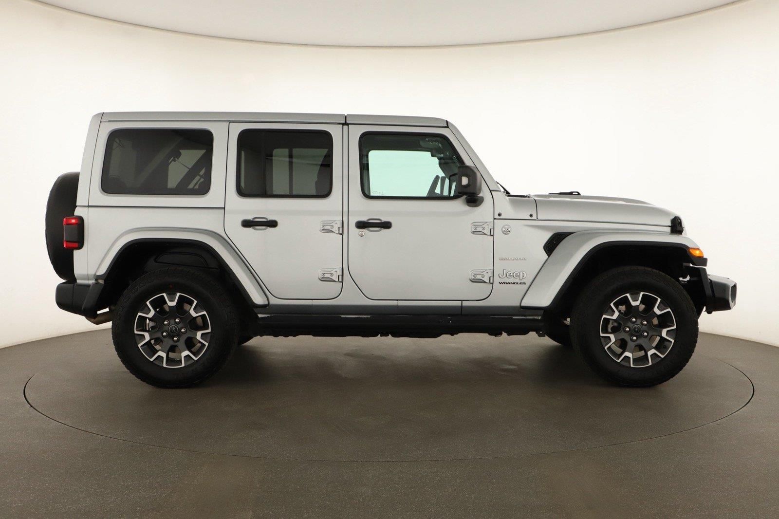 Jeep Wrangler, 2.0 eTorque - fotka 6