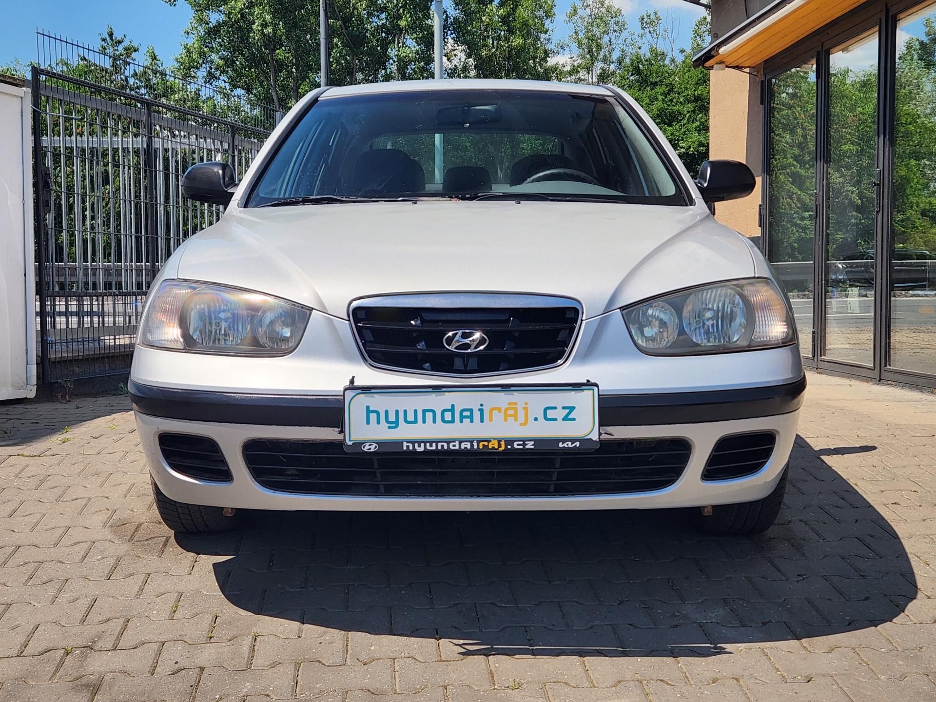 Hyundai Elantra, 1.6-ZACHOVALÝ STAV-NÍZKÉ KM - fotka 2