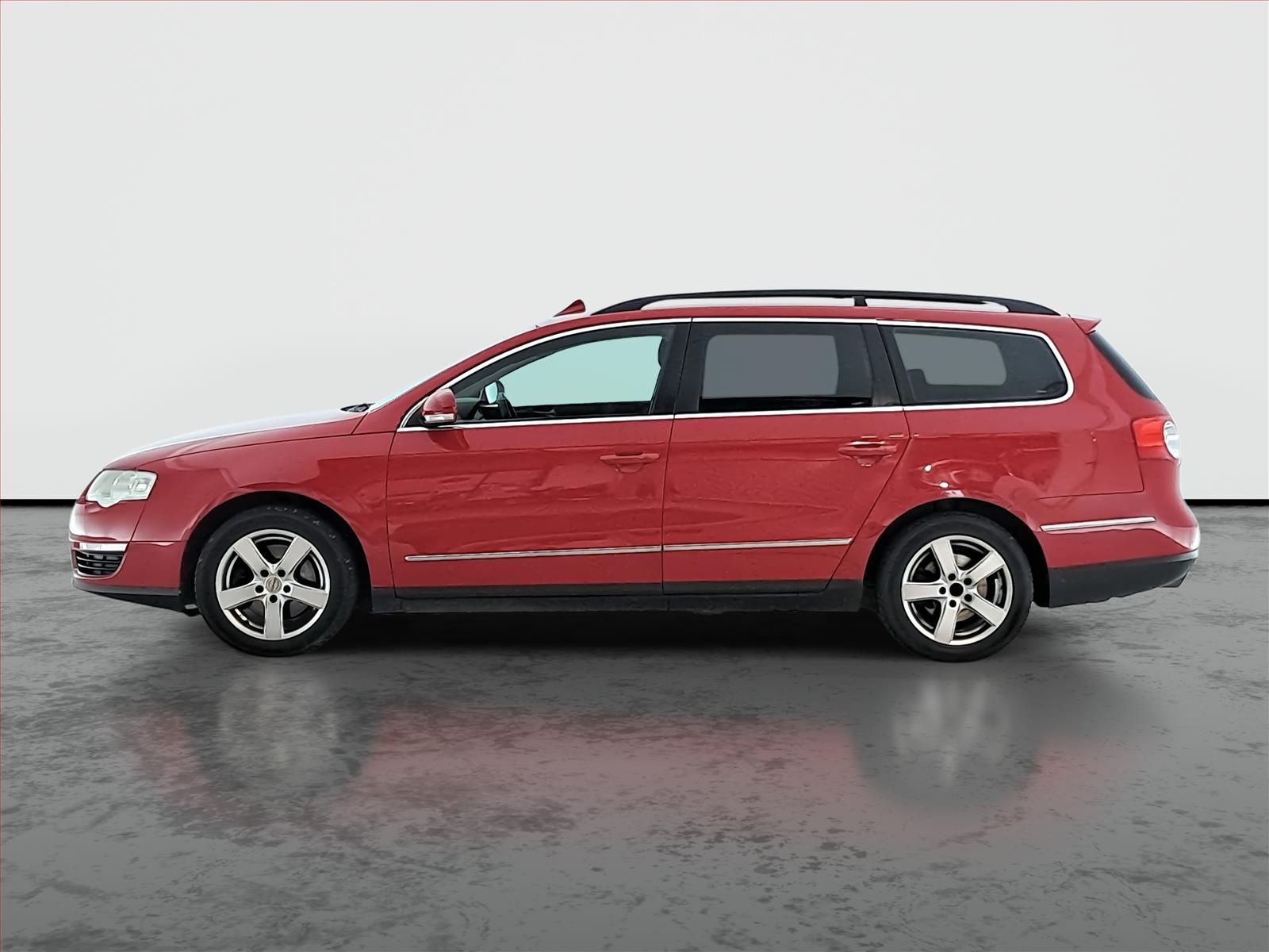 Volkswagen Passat, 1.8 TSI, Automatická klima - fotka 3