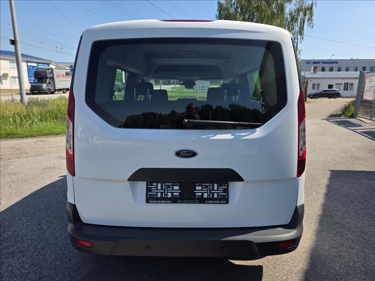 Ford Tourneo Connect, 1,4 1.5TDCI 88KW 5.MÍST KLIMA - fotka 5