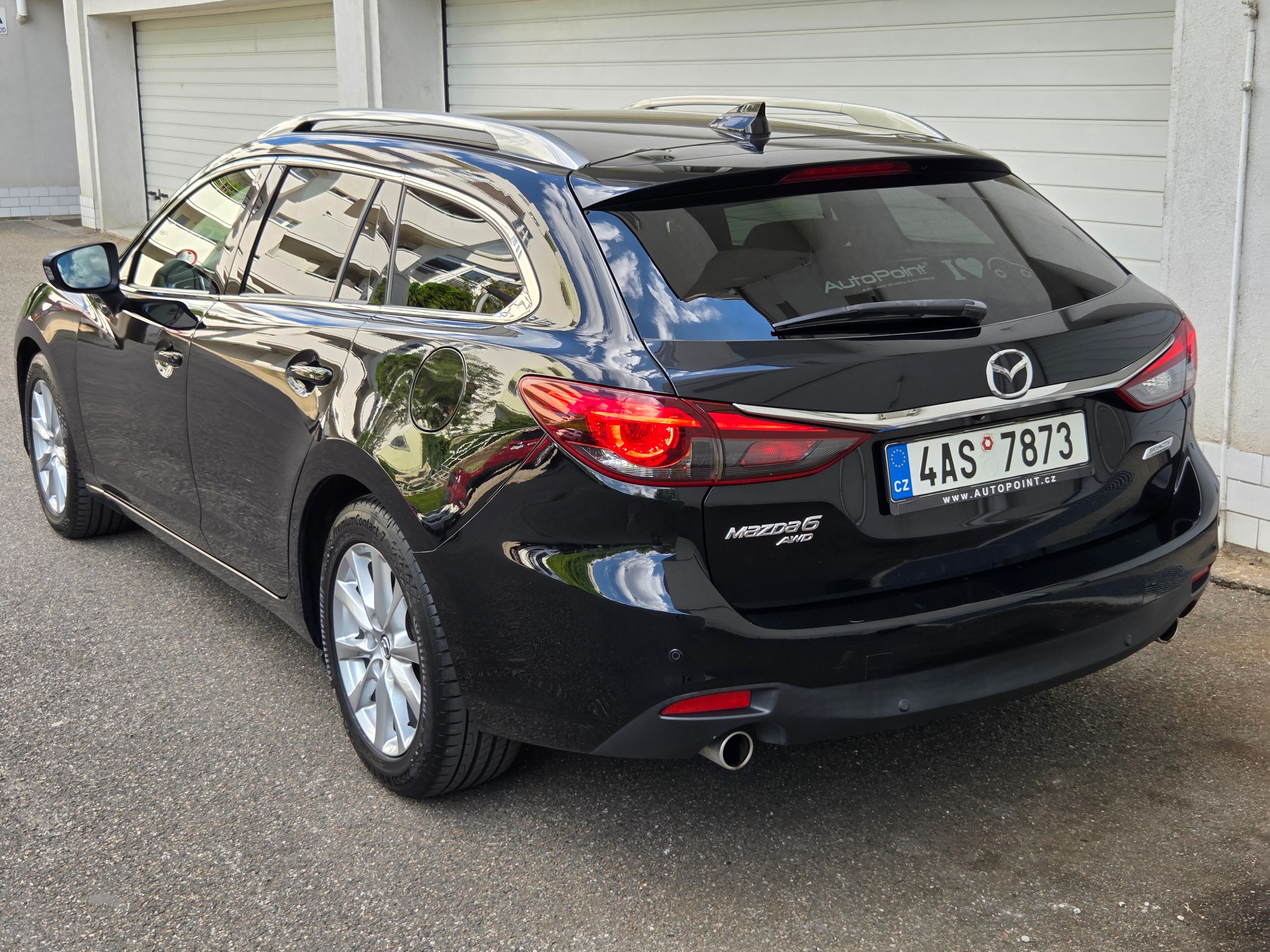 Mazda 6, 2.2D Aut.4x4 - 2.maj nové ČR - fotka 6