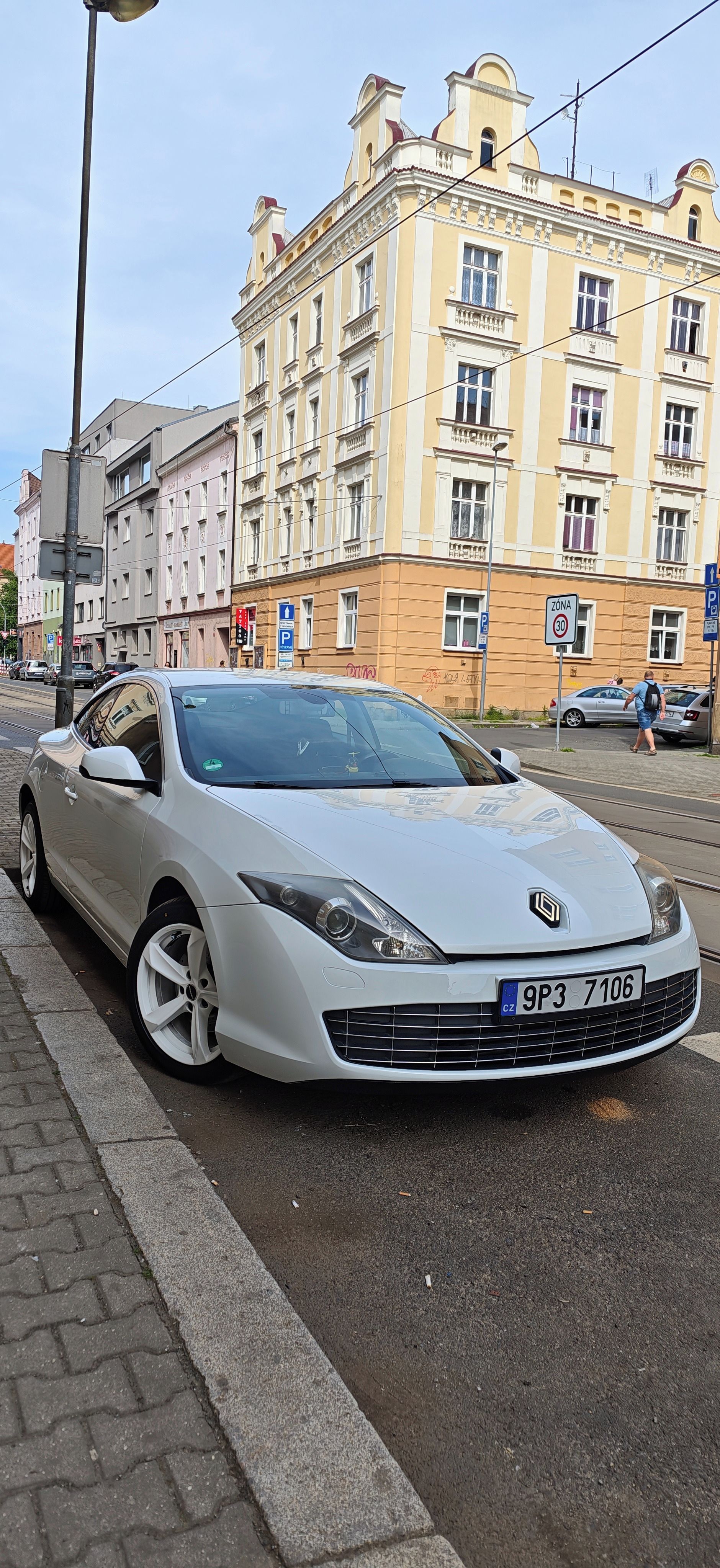 Renault Laguna, Renault Laguna Coupé AUTOMAT