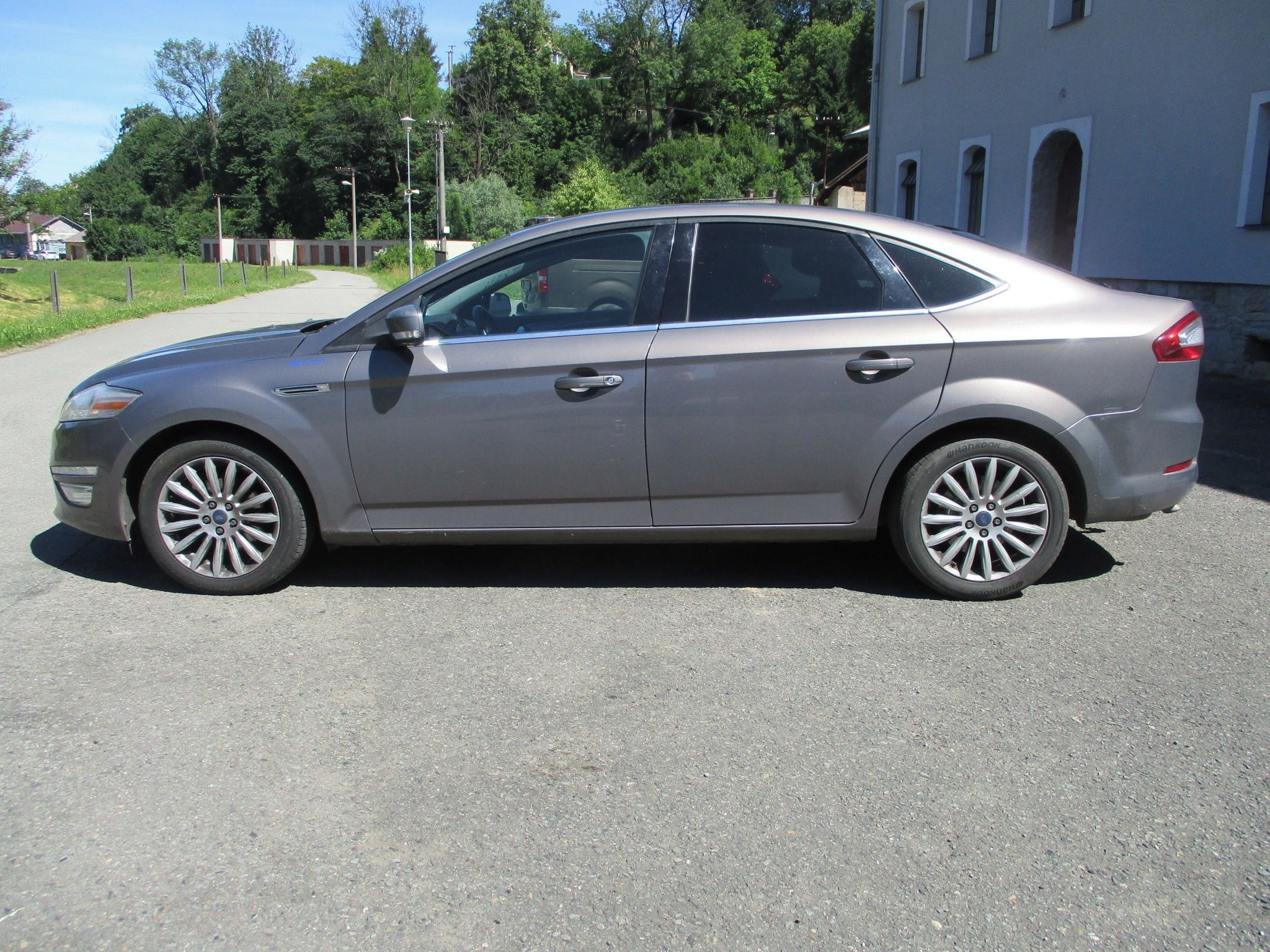 Ford Mondeo, III 1.6 i - Tažné zařízení - fotka 2