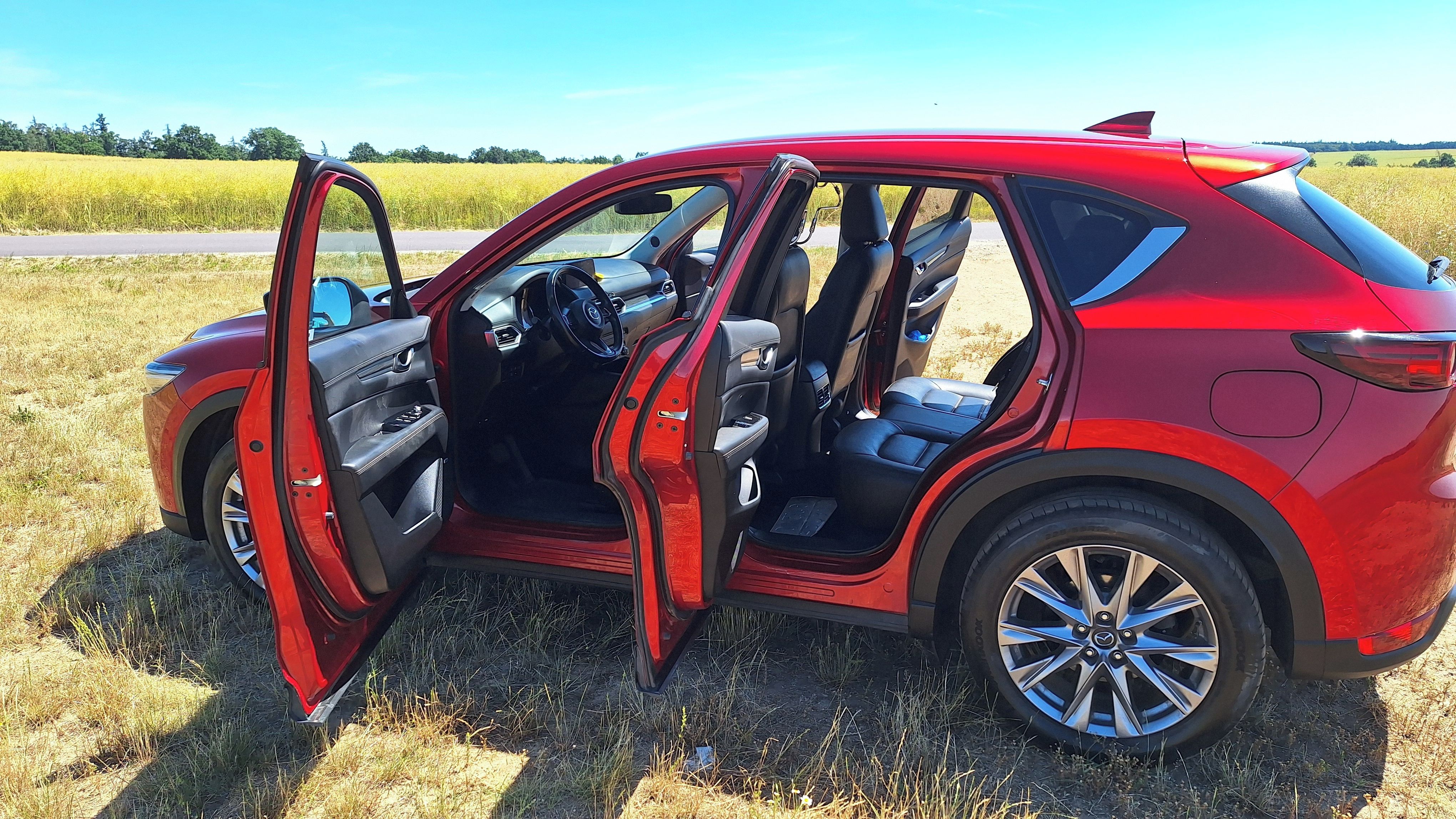 Mazda CX-5, Prodám pěkné SUV Mazda CX 5 - fotka 3