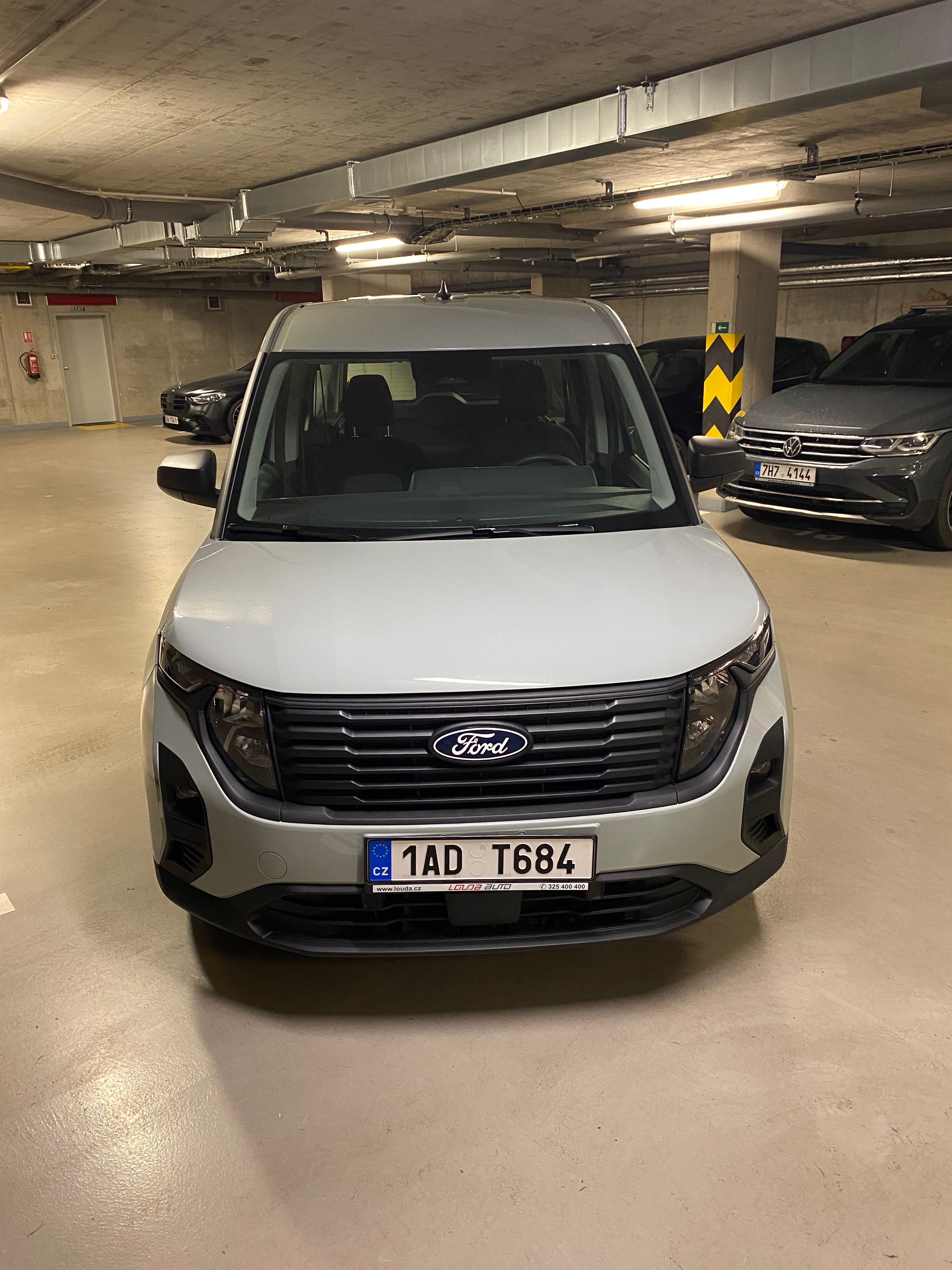 Ford Tourneo Courier, 1.0 BA 92 kW - fotka 2
