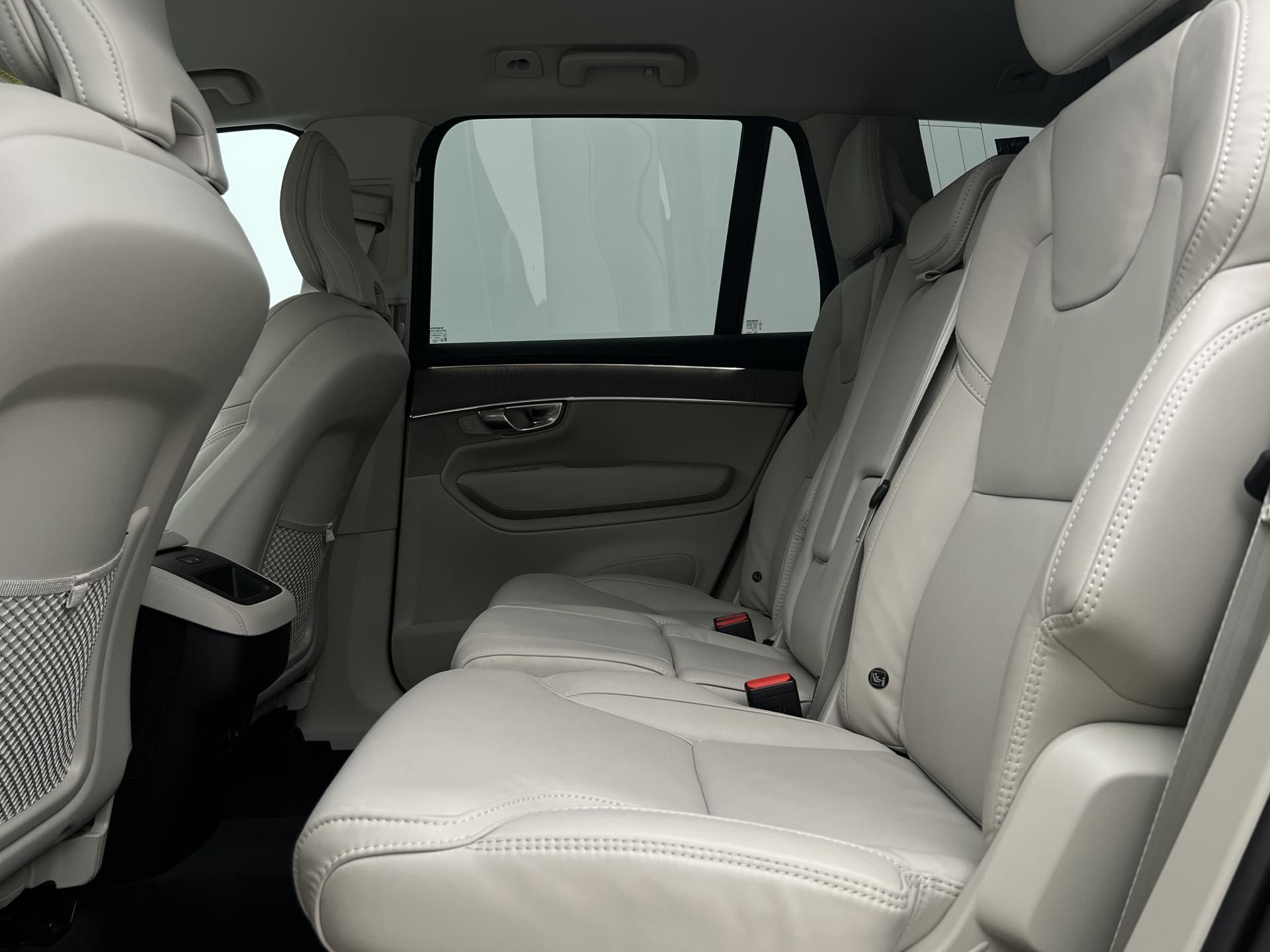 Volvo XC90, B5 AWD BRIGHT PLUS 7 MÍST - fotka 6