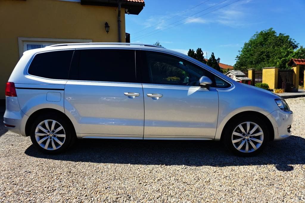 Volkswagen Sharan, HIGHLINE 2,0 TSI 147 kW - fotka 3