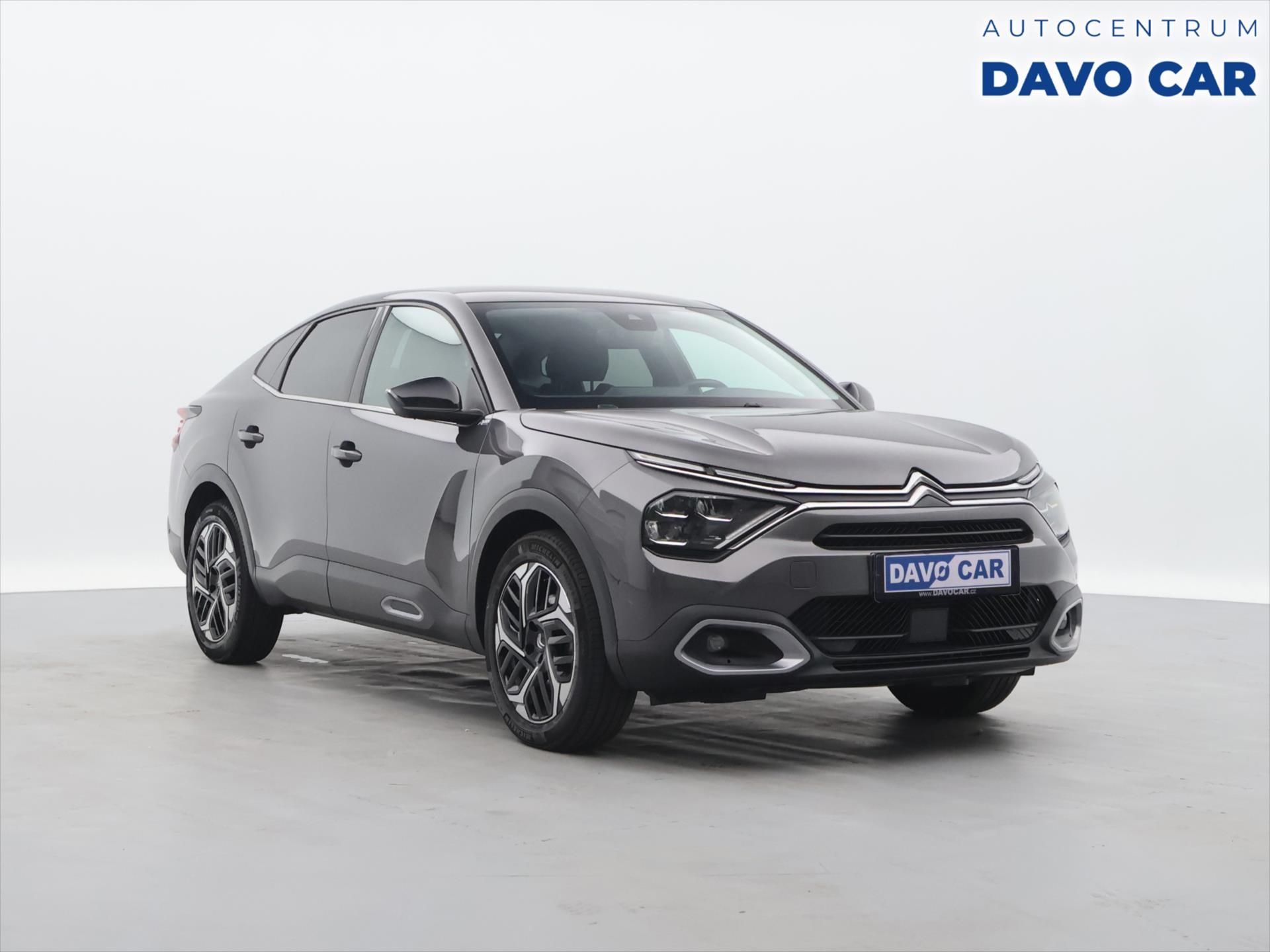 Citroën C4 X, 1,2 PT 96kW CZ 1 Maj Shine
