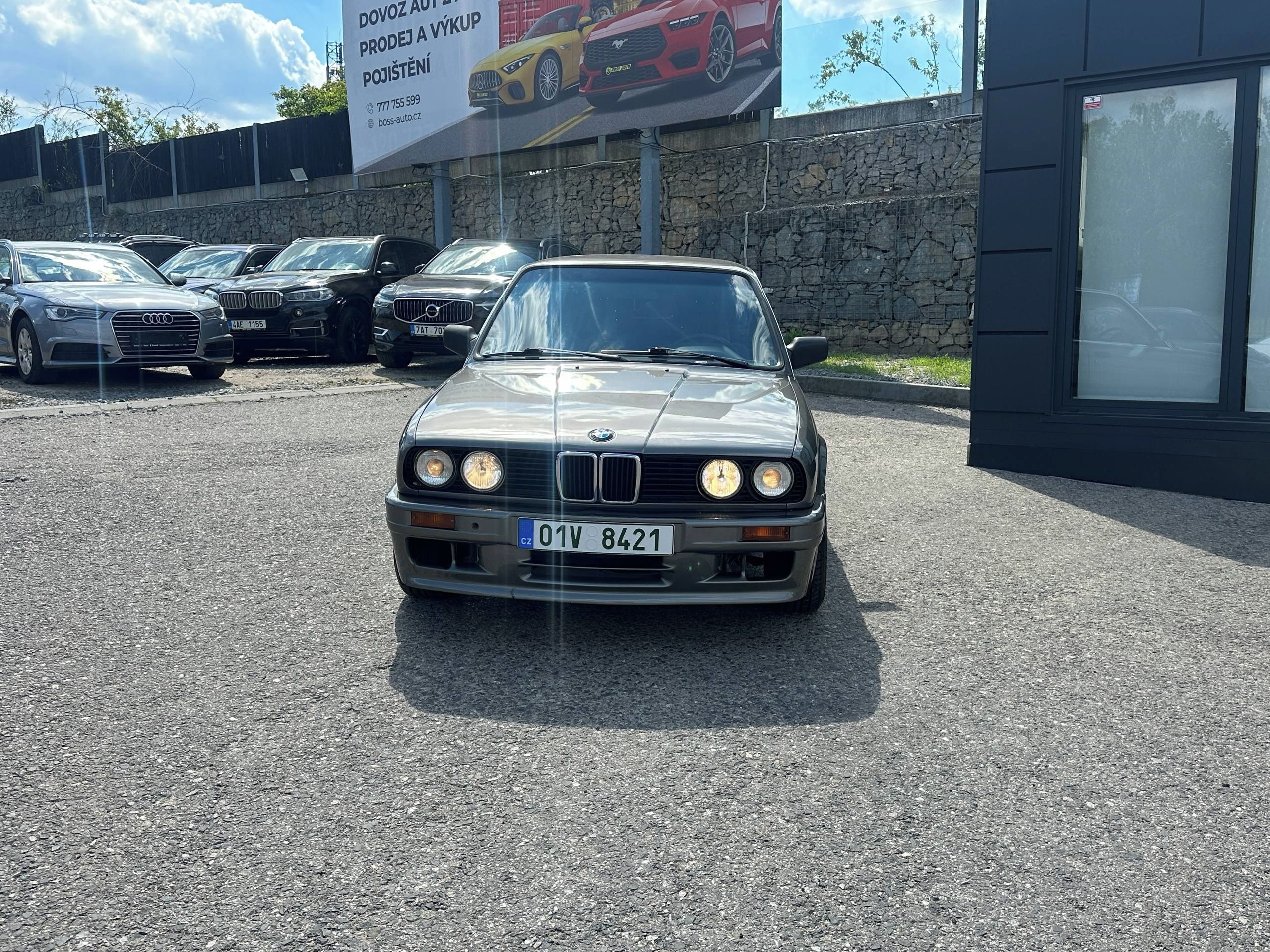 BMW Řada 3, BMW 325D 1988 - fotka 2