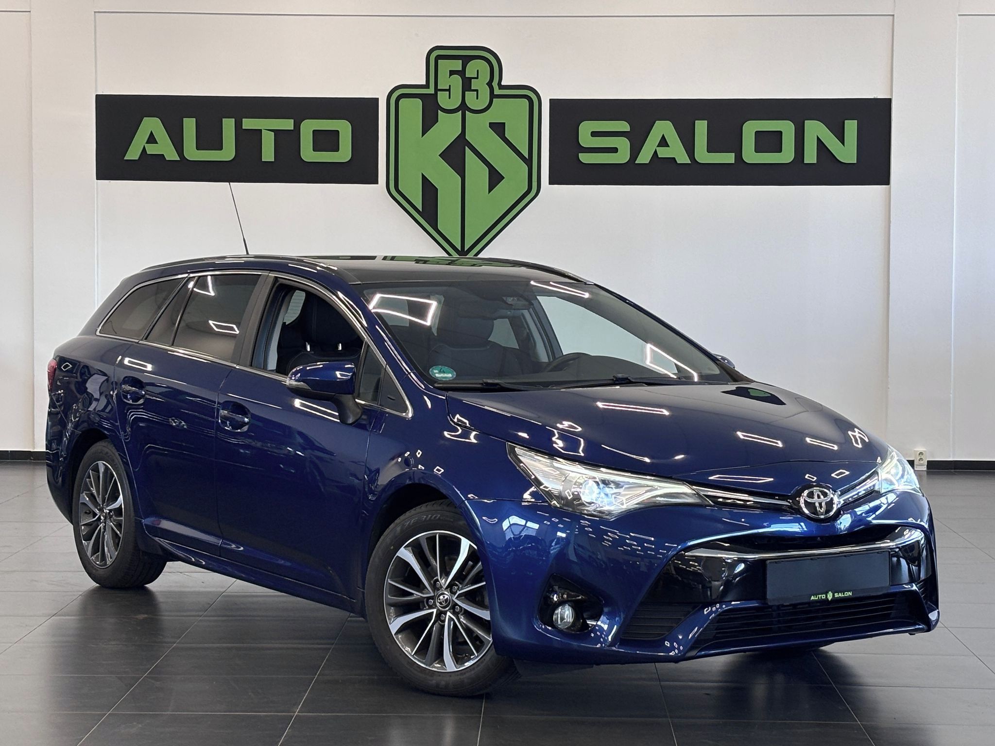 Toyota Avensis, 1.8VVT-i, Bi-LED, Pano. Kamera