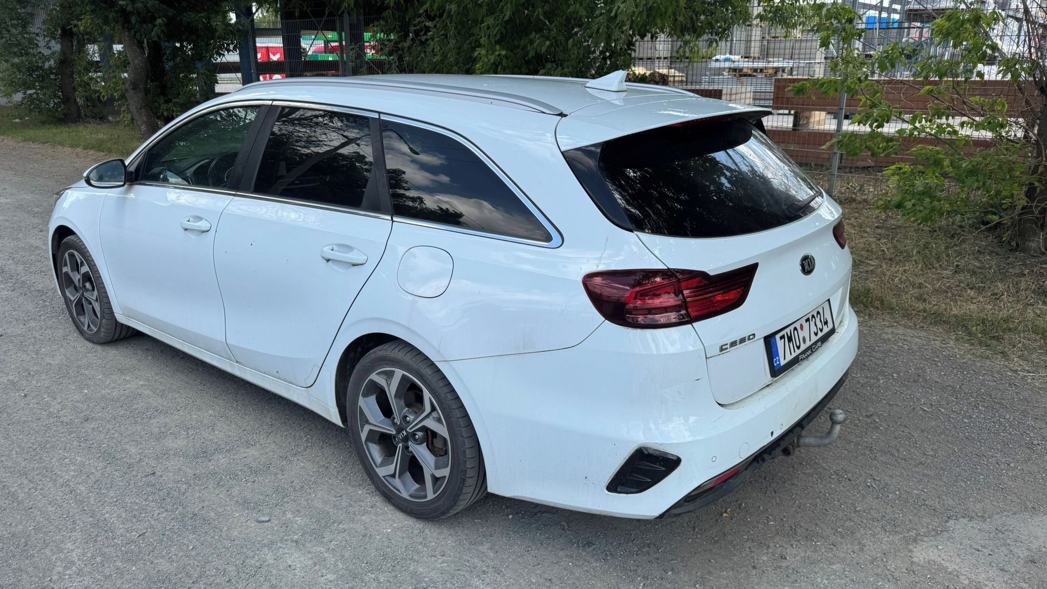 Kia Cee´d, SW 1.6 CRDi combi 100 kW - fotka 5