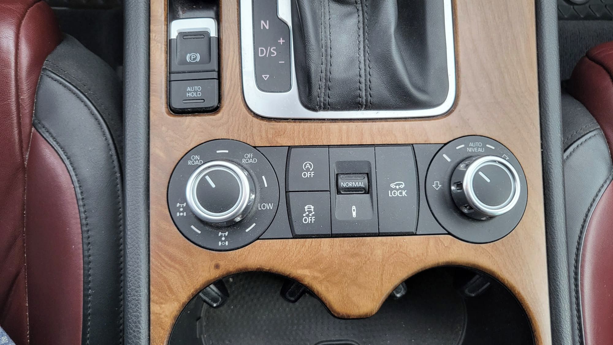 Volkswagen Touareg, Wolkswagen, 3,0 TDI, 180 kW - fotka 4
