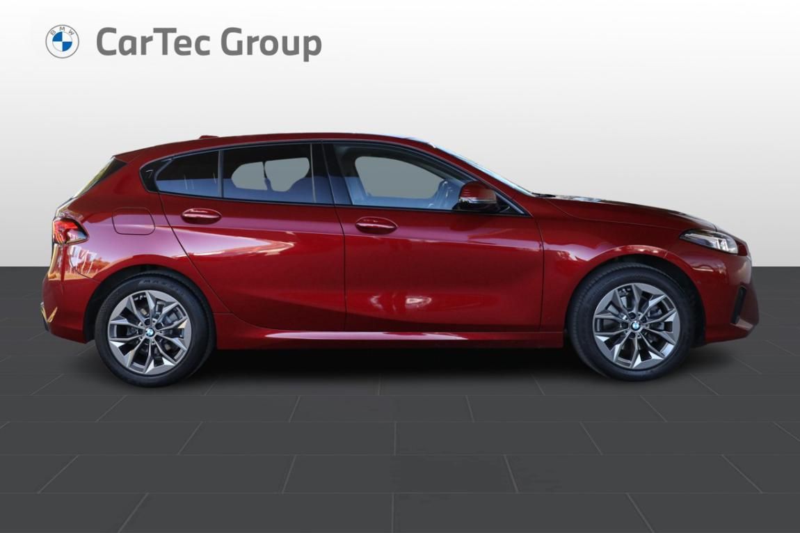 BMW Řada 1, 116 - fotka 4