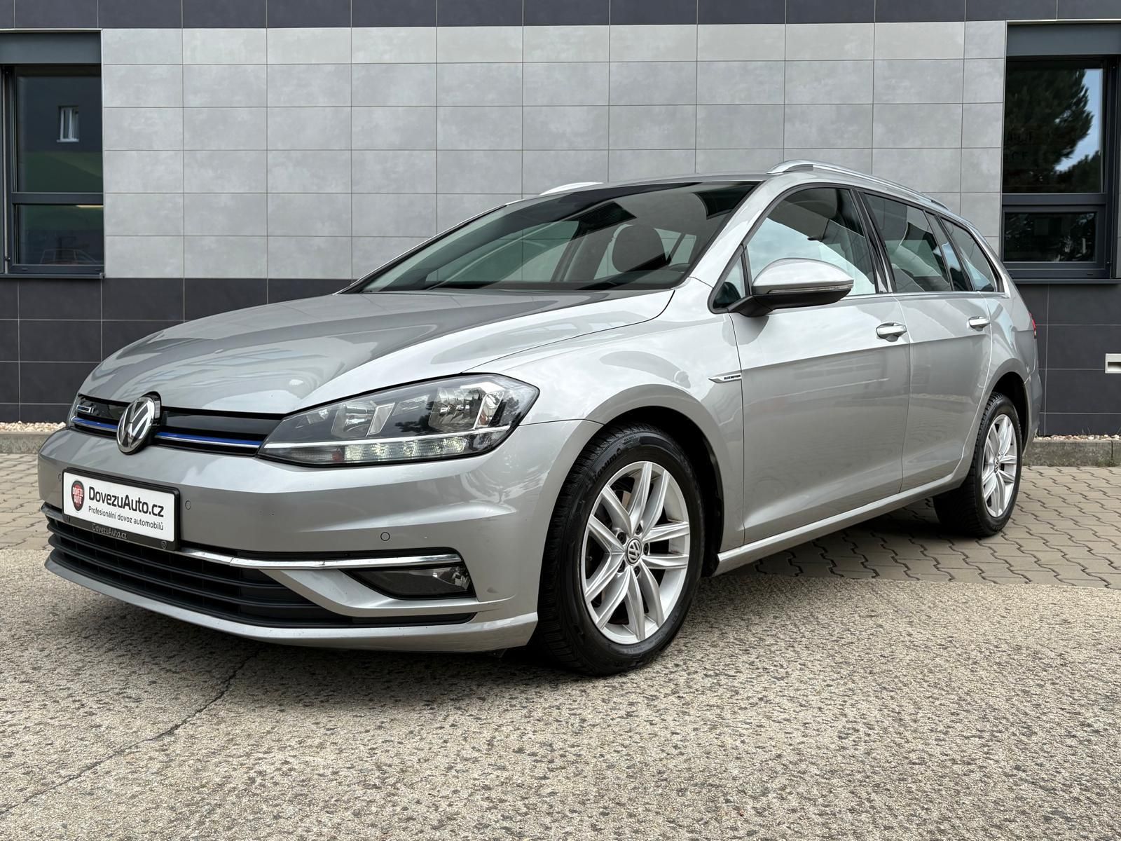 Volkswagen Golf Variant, 1.4TGI 81 kW Highline ČR,1.MAJ