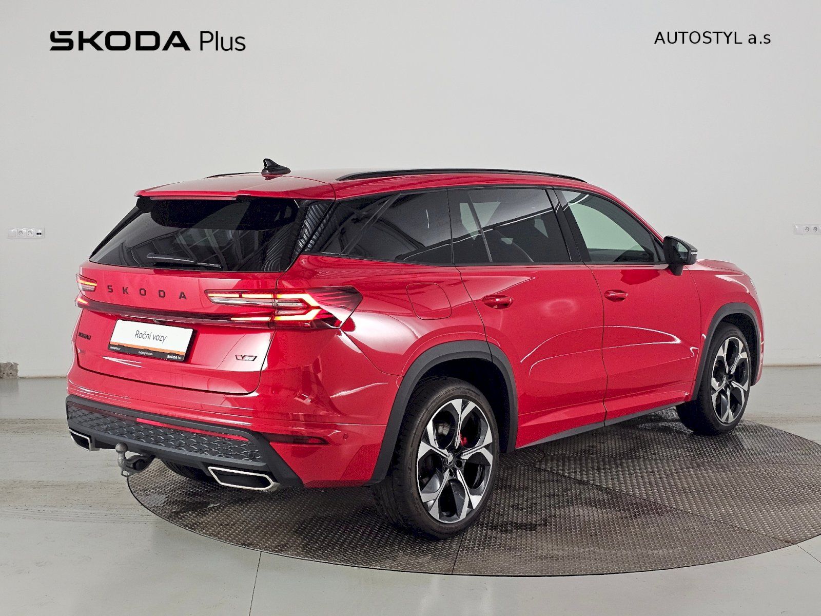 Škoda Kodiaq, RS 2.0TSi 195kW 4x4 WEBASTO TA - fotka 2