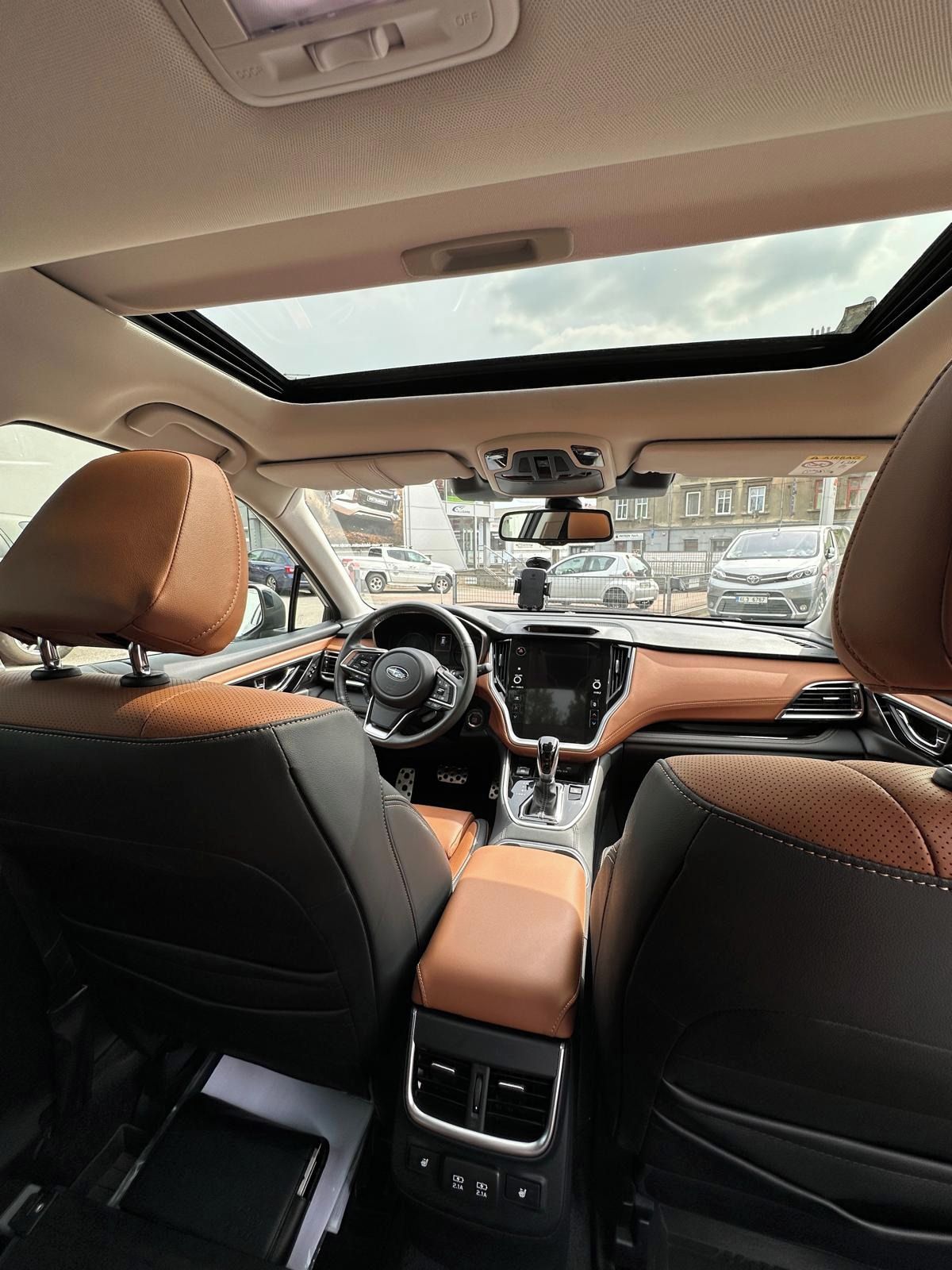 Subaru Outback, Outback Touring - fotka 3