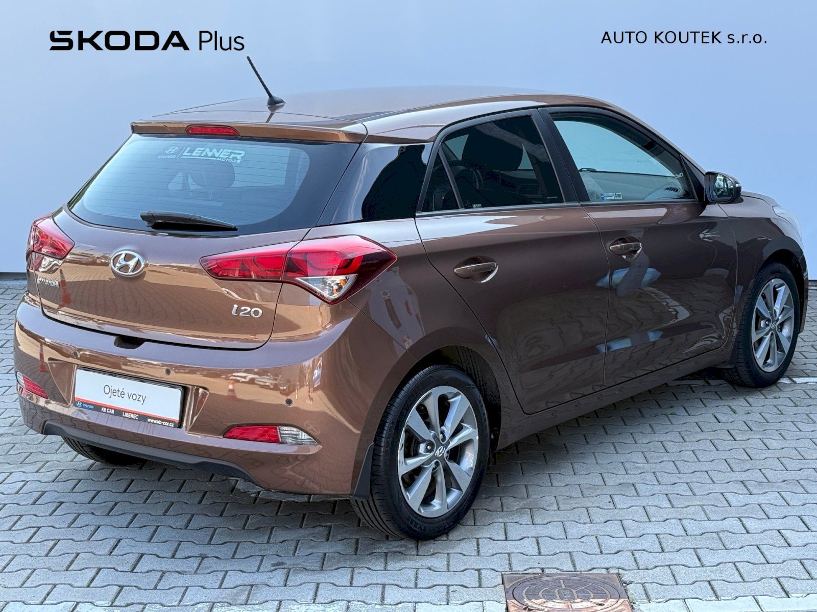 Hyundai i20, 1.4 73.6kW/100PS - fotka 2