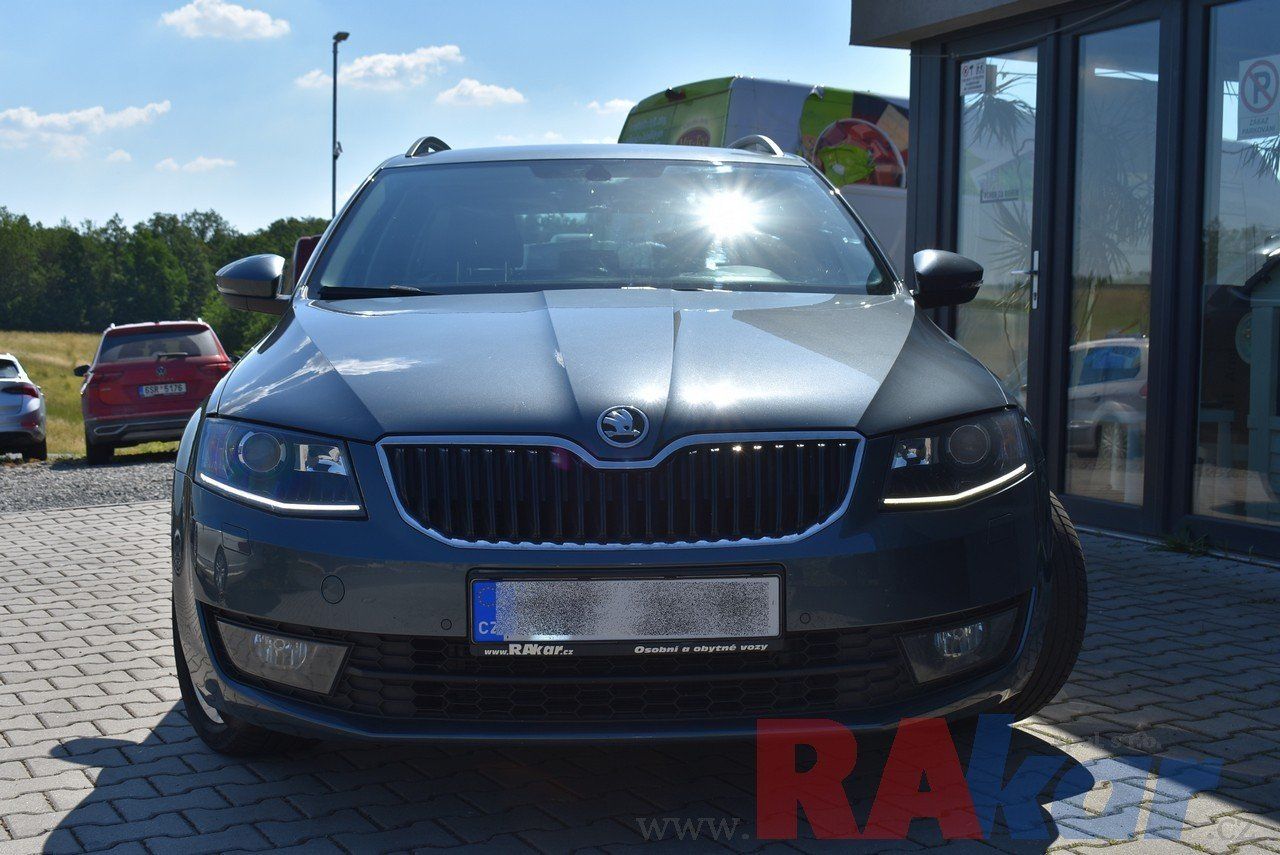 Škoda Octavia, Style 2,0 TDI - fotka 5