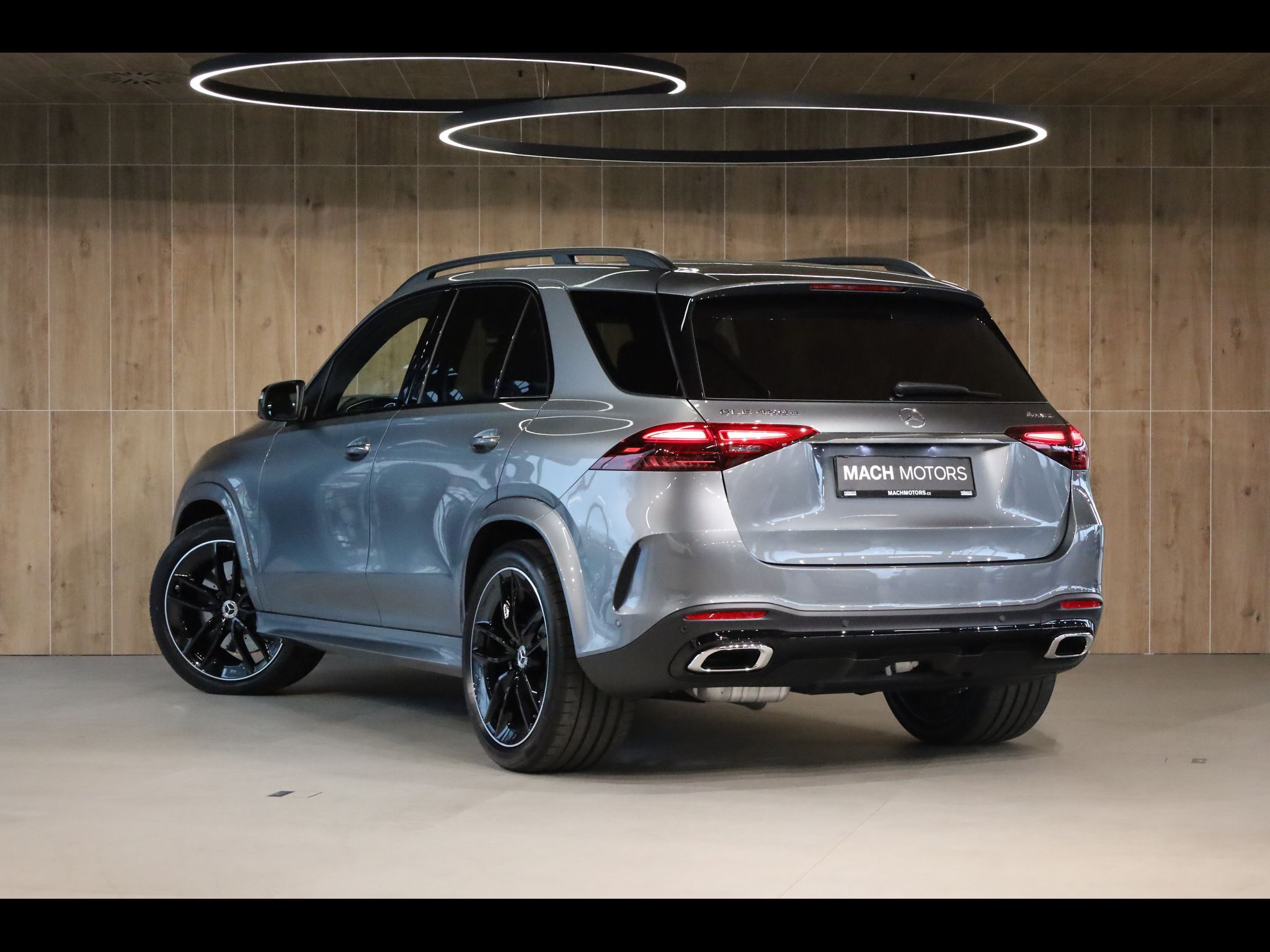 Mercedes-Benz GLE, 450d 4MATIC, Masáž,AMG Premium - fotka 4
