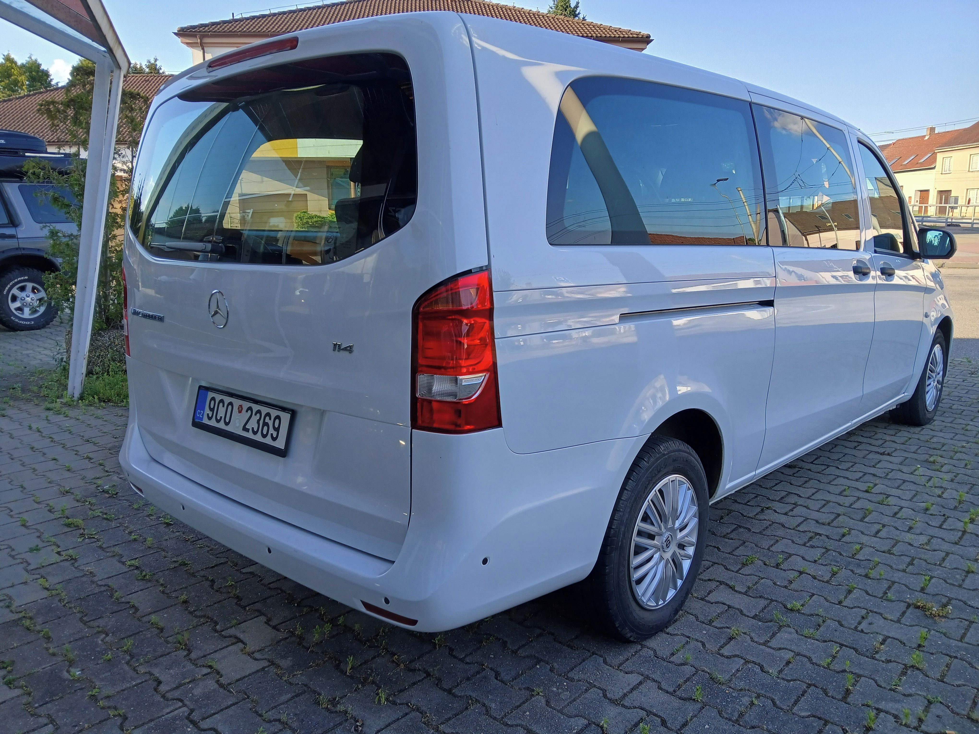 Mercedes-Benz Vito, Tourer 114CDI, extra L, 9 míst - fotka 5