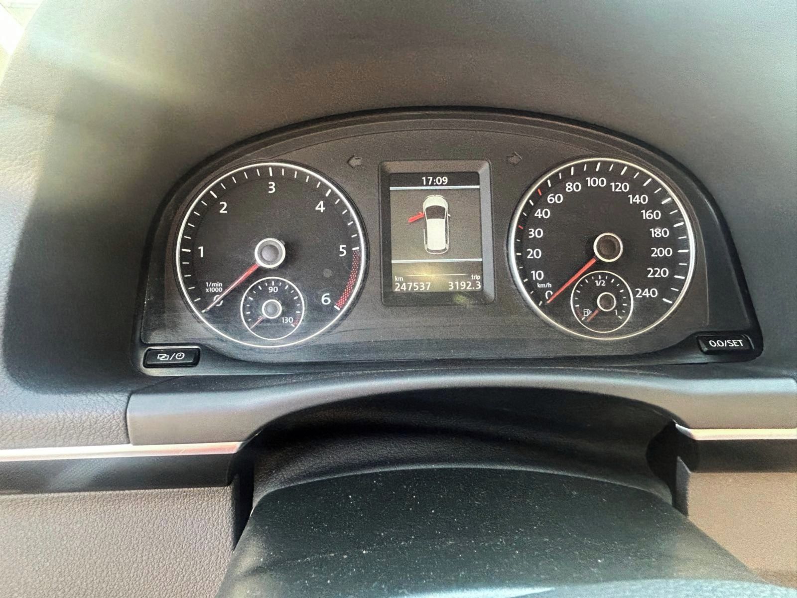 Volkswagen Touran, 2.0 TDI 103 kW - fotka 5