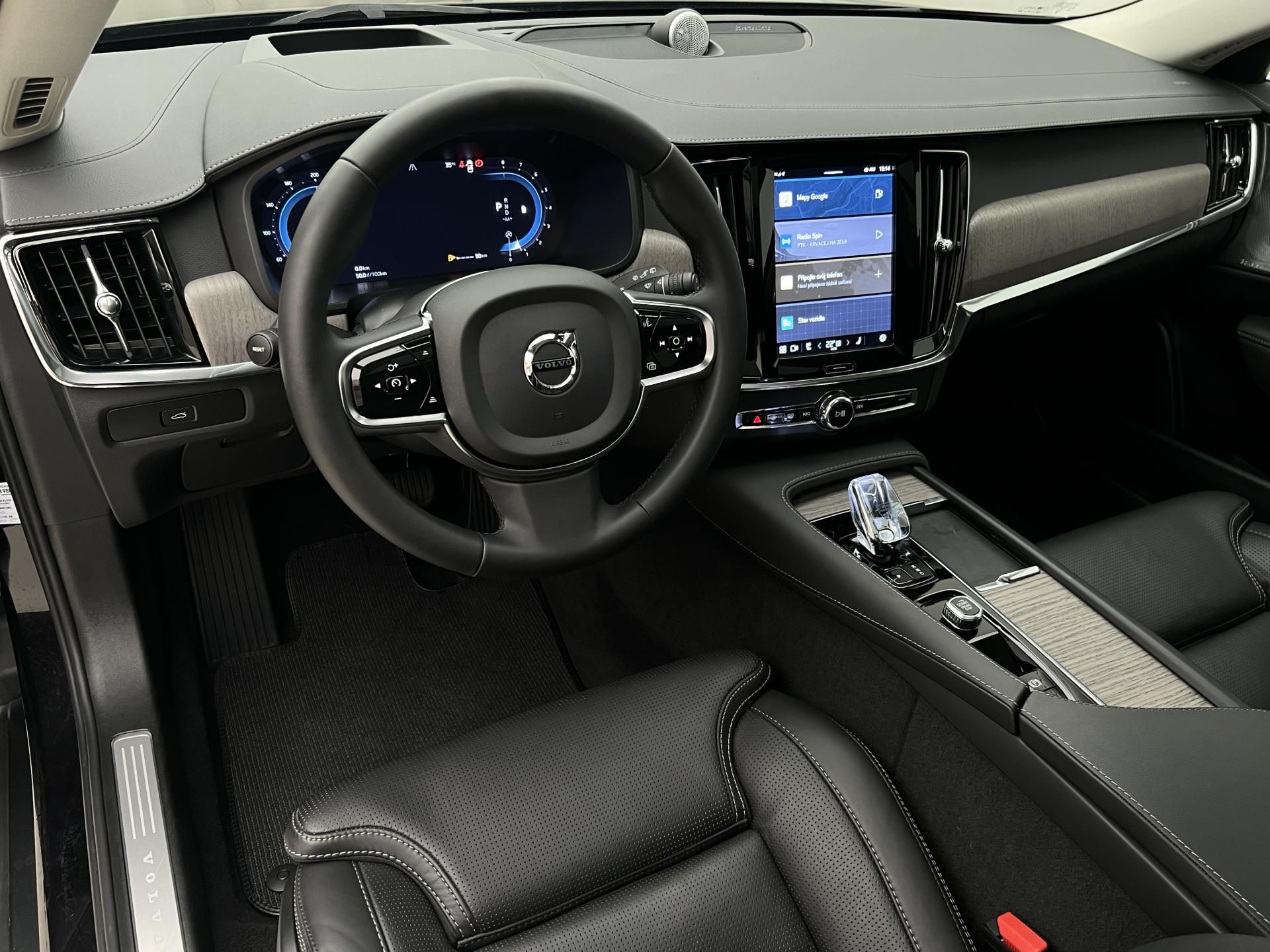 Volvo V90, CC B5 AWD ULTIMATE BRIGHT AUT - fotka 4