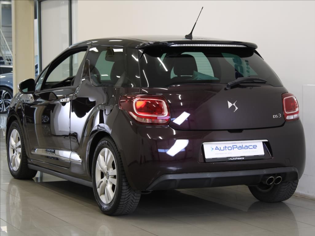 DS 3, 1,2 PureTech 96kW Sport Chic - fotka 3