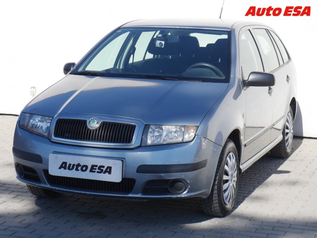 Škoda Fabia, 1.2HTP,2.maj,ČR - fotka 3