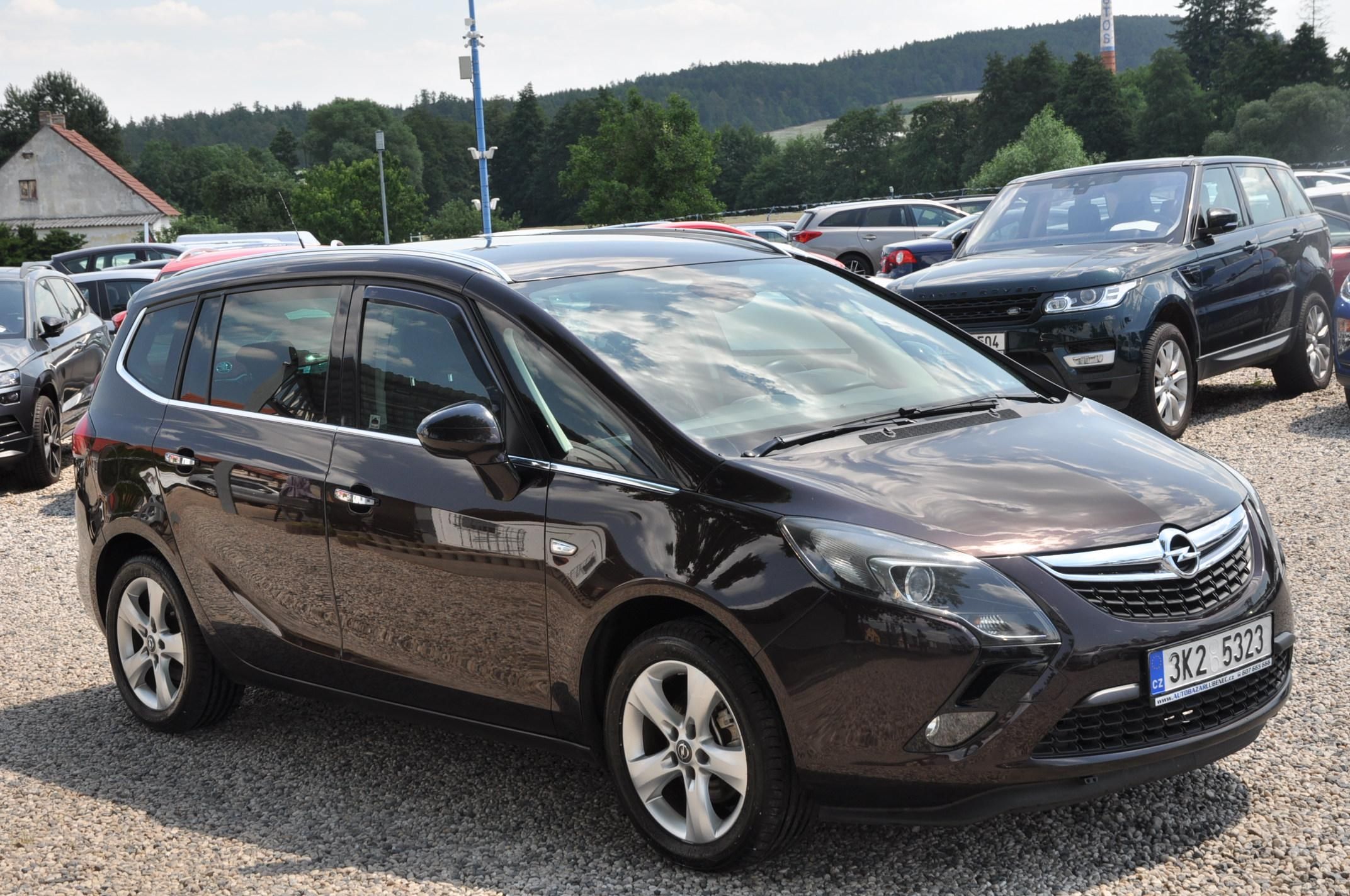 Opel Zafira, TOURER 2.0CDTi 96kW 7.míst - fotka 2
