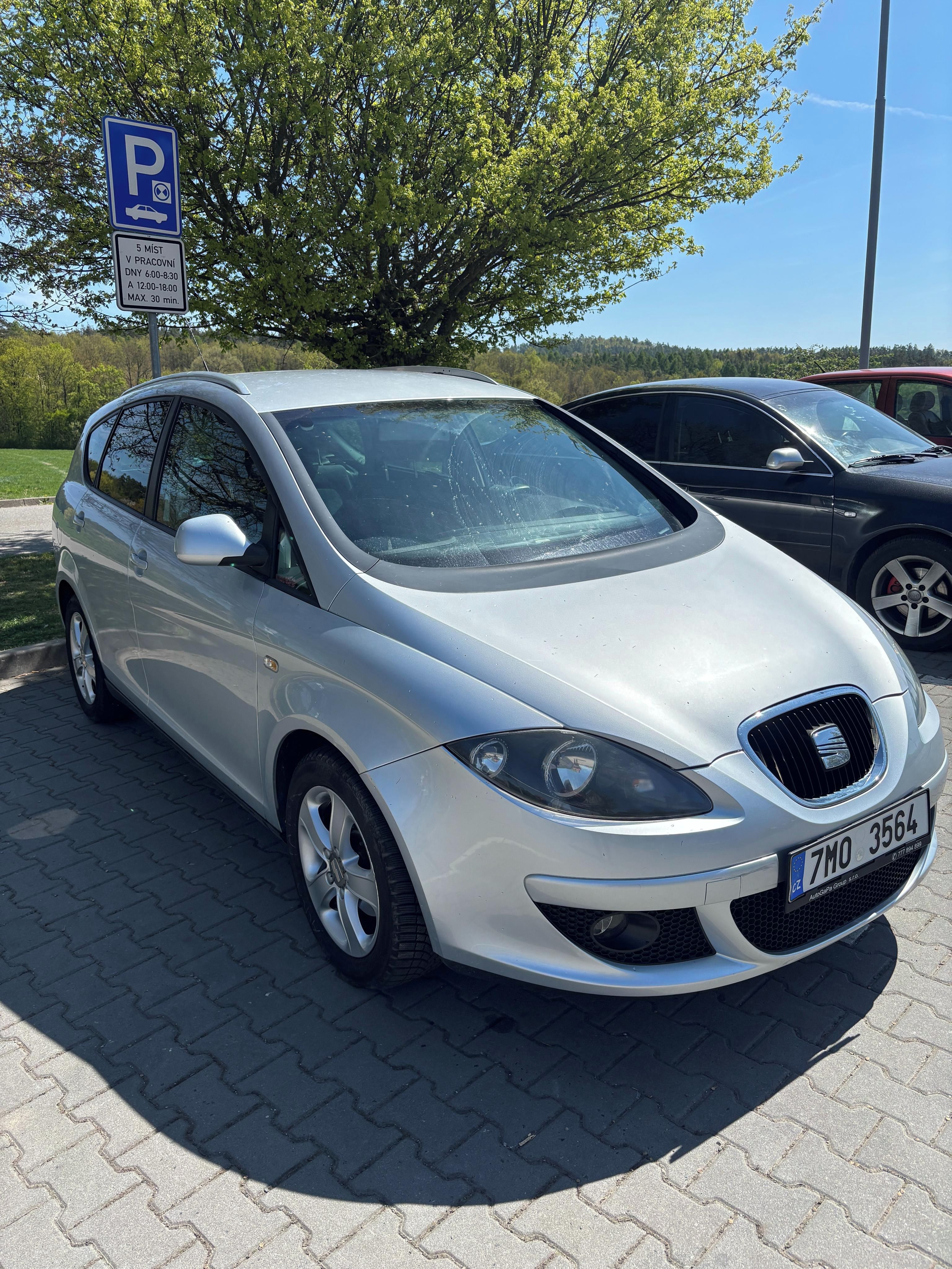 Seat Altea, Seat Altea XL v pěkném stavu - fotka 4