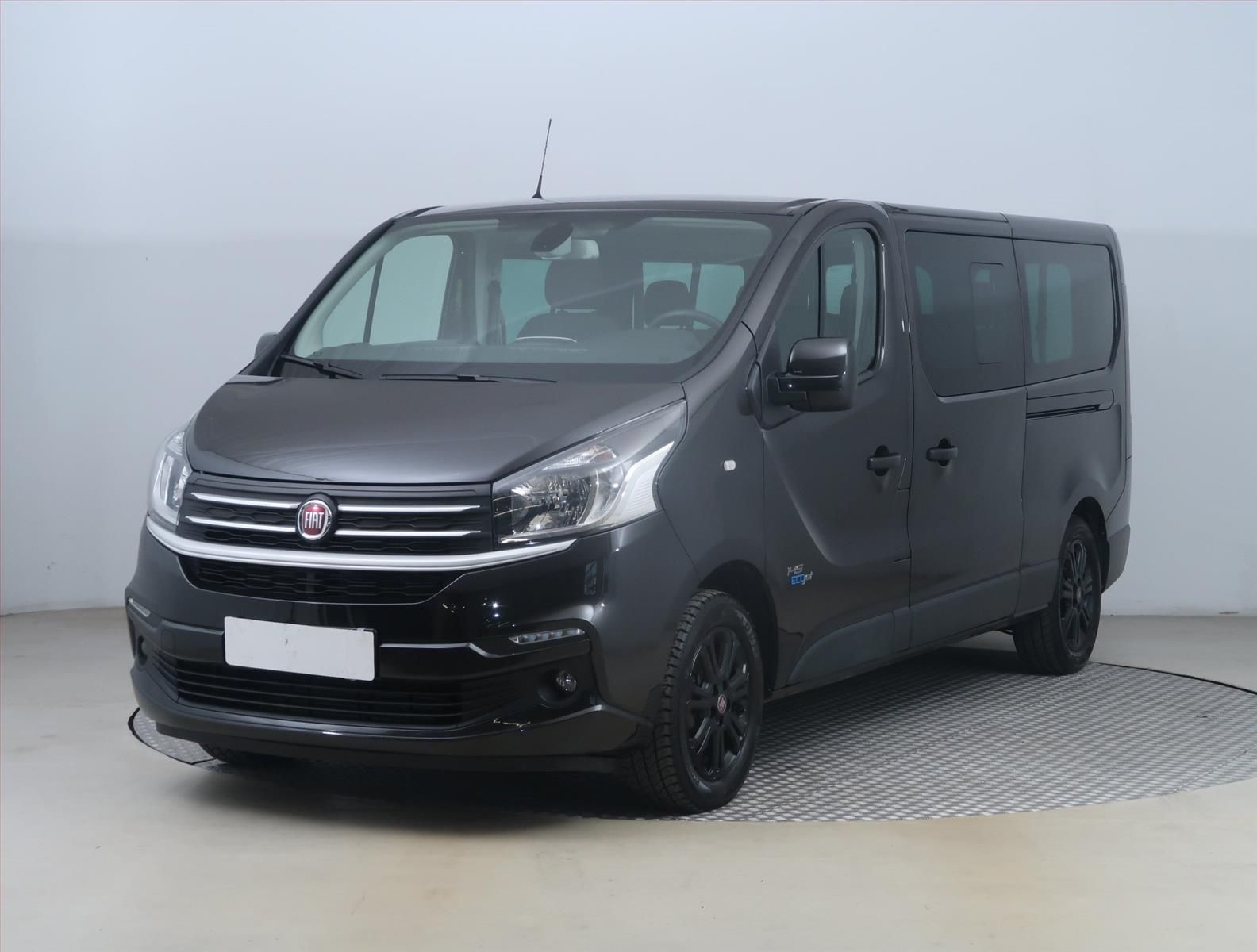 Fiat Talento, 1.6 MultiJet, Bus, 8Míst - fotka 2