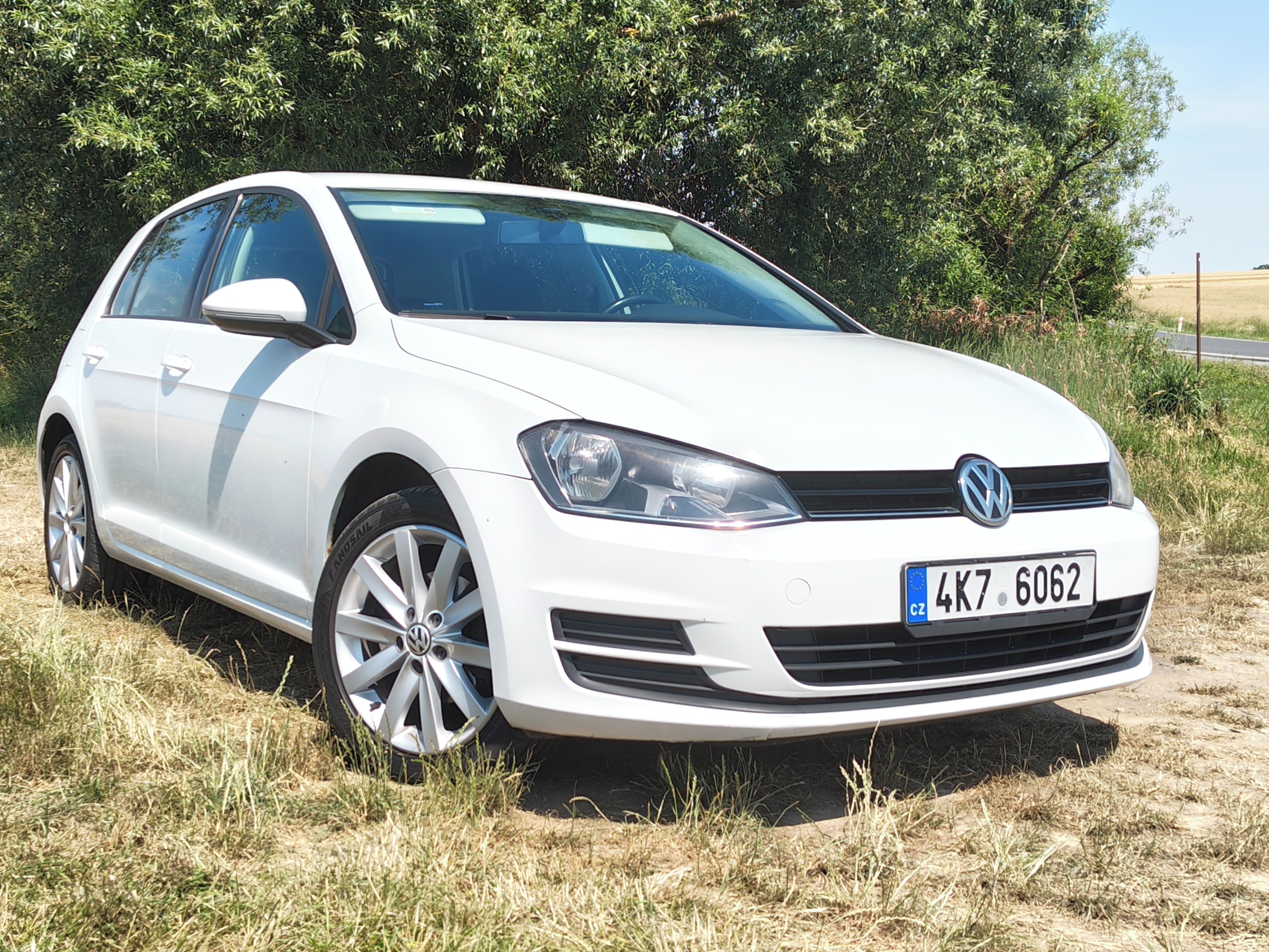 Volkswagen Golf, VW Golf 7 1.2TSI 77kW - fotka 4