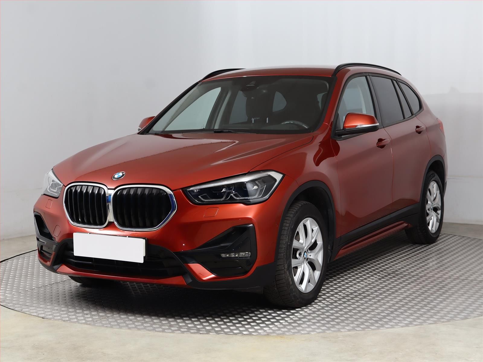 BMW X1, sDrive18d, 4X4, Automat, ČR - fotka 2