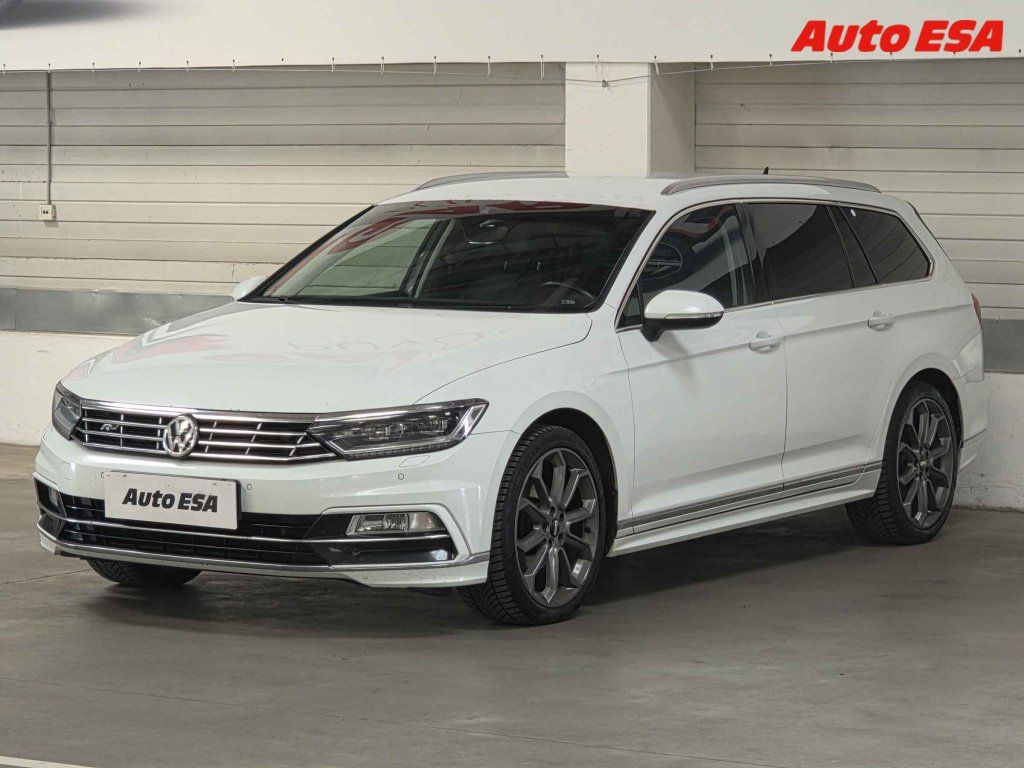 Volkswagen Passat, 2.0 - fotka 3