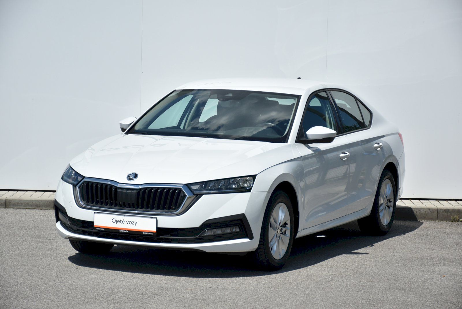 Škoda Octavia, Ambition 2.0 TDI 85kW - fotka 6