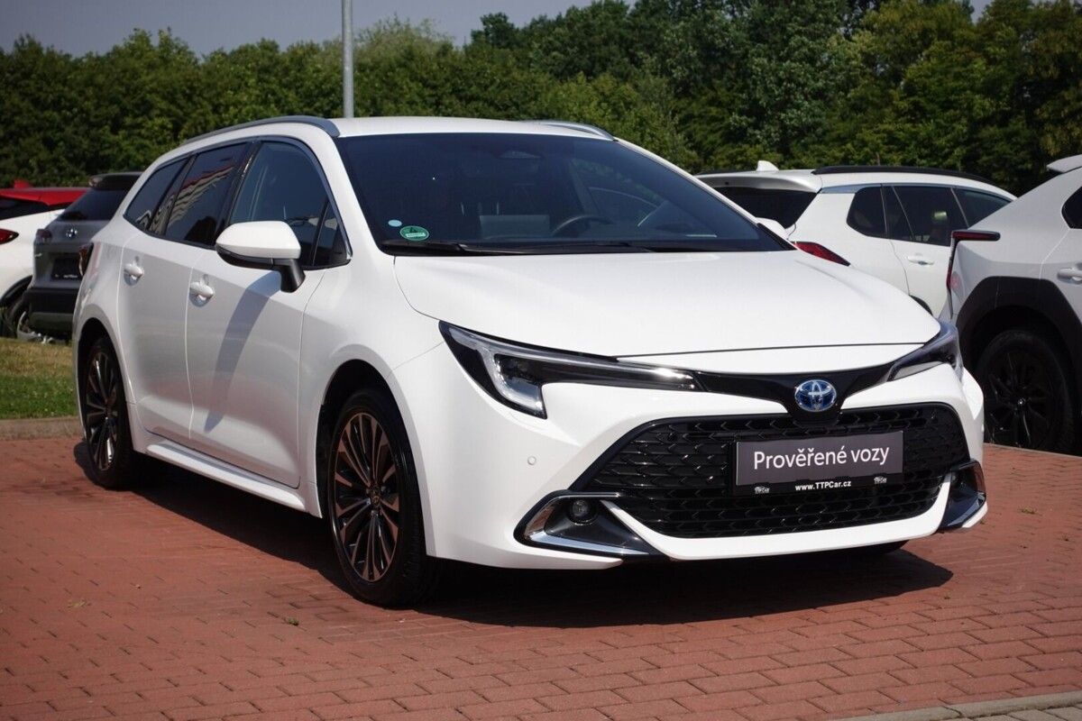 Toyota Corolla, 2,0 HEV Style TS - fotka 3