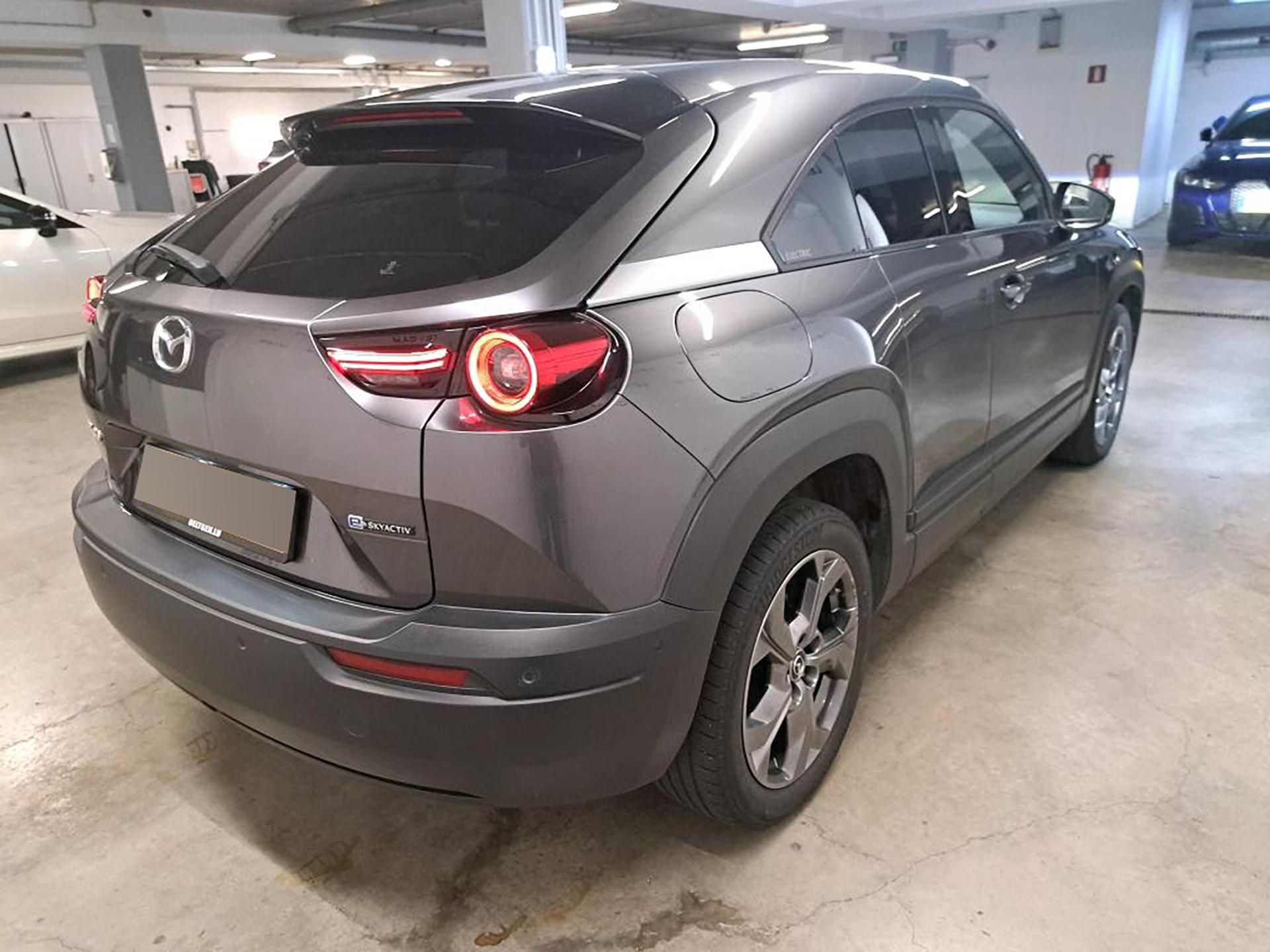 Mazda MX-30, e-SKYACTIV 35,5 kWh | Head-Up - fotka 2