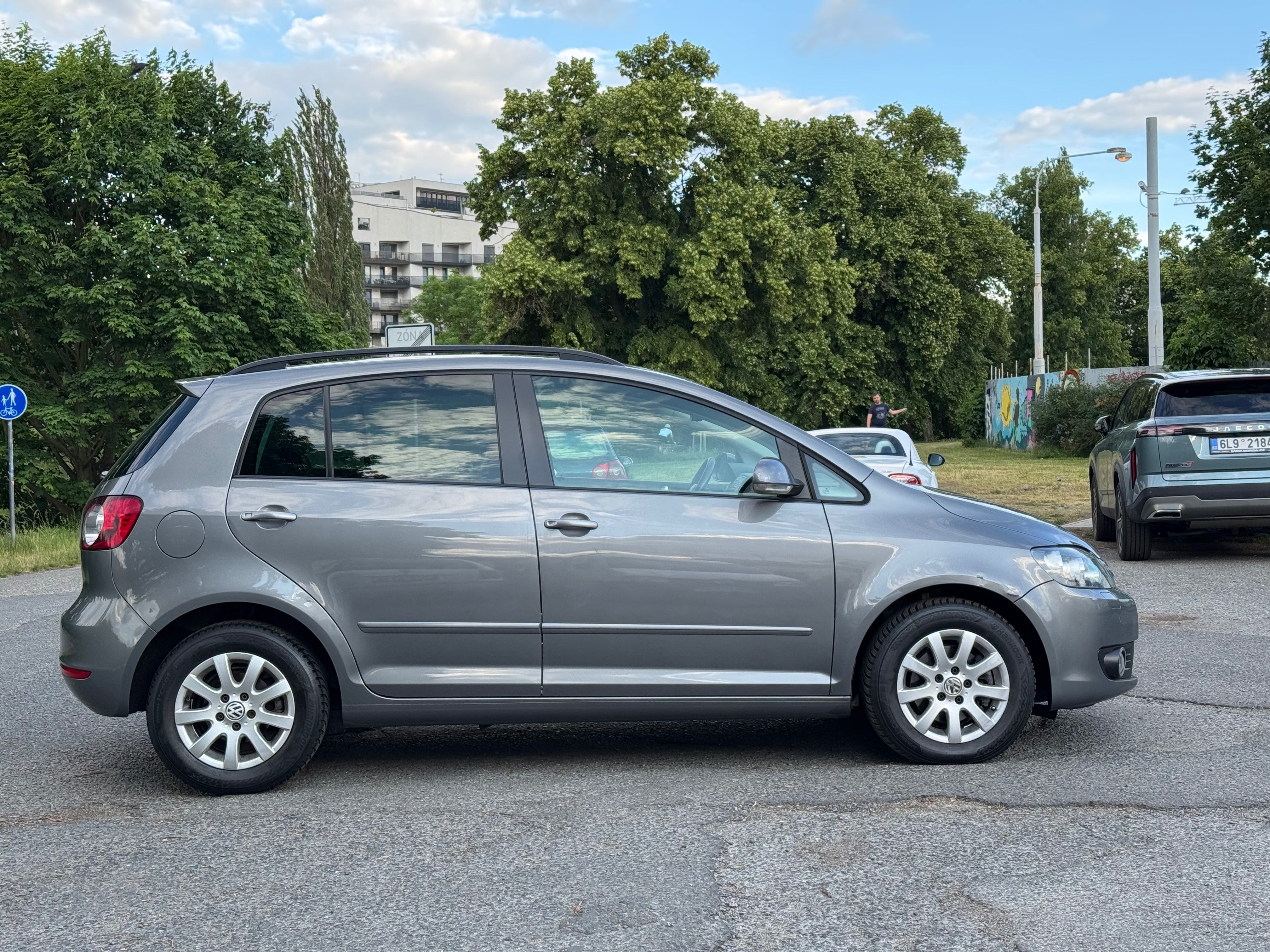 Volkswagen Golf Plus, 1.6TDI 77Kw manuál - fotka 3