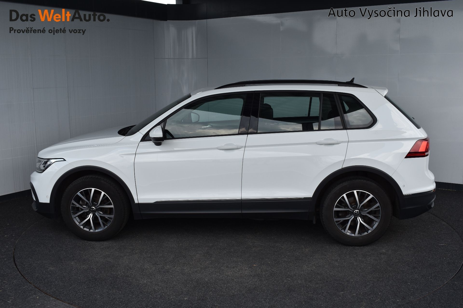 Volkswagen Tiguan, 1.5TSI 110kW Manuál,LED - fotka 3