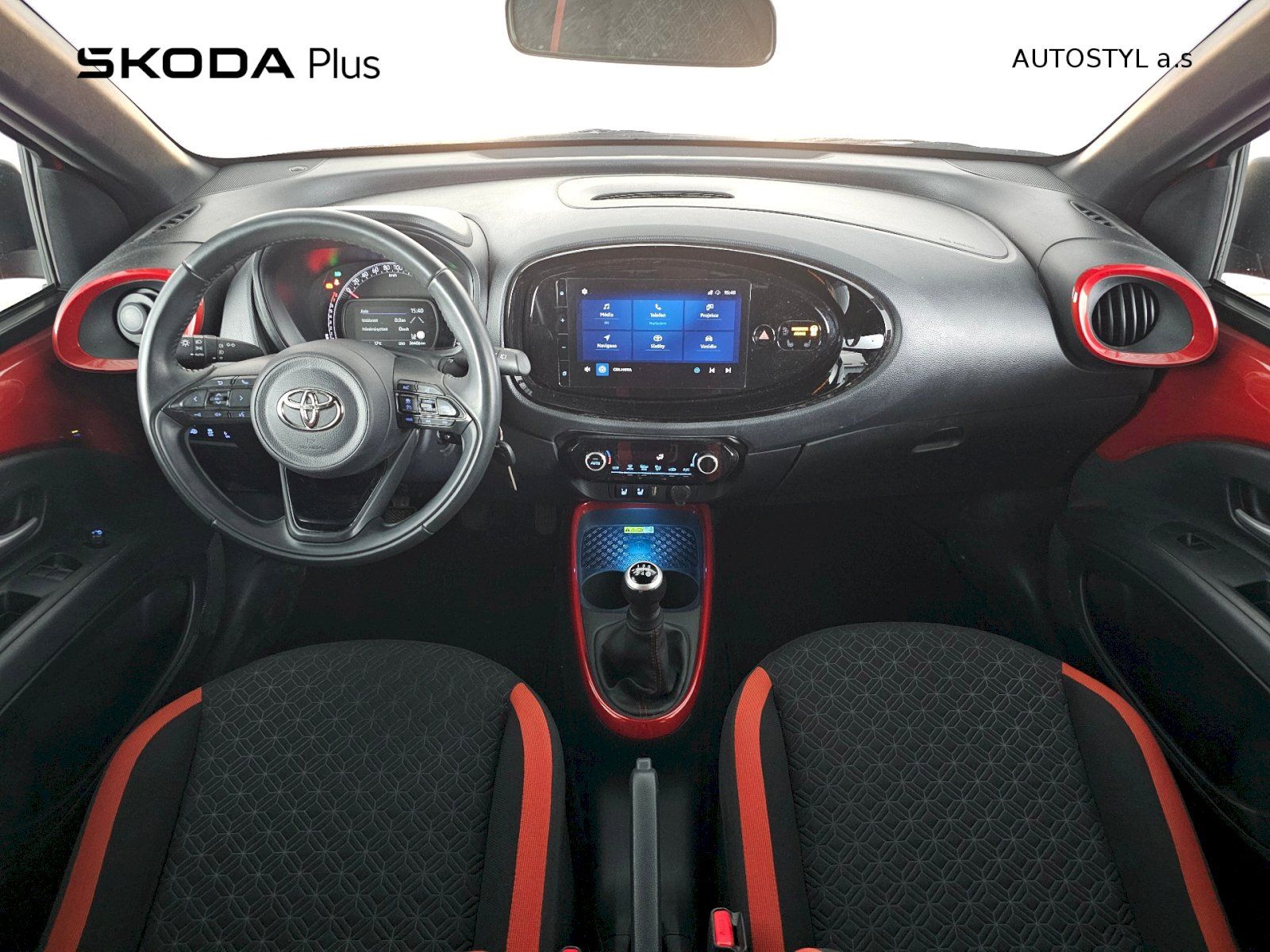 Toyota Aygo, X 1.0i 53kW STYLE TECH - fotka 5