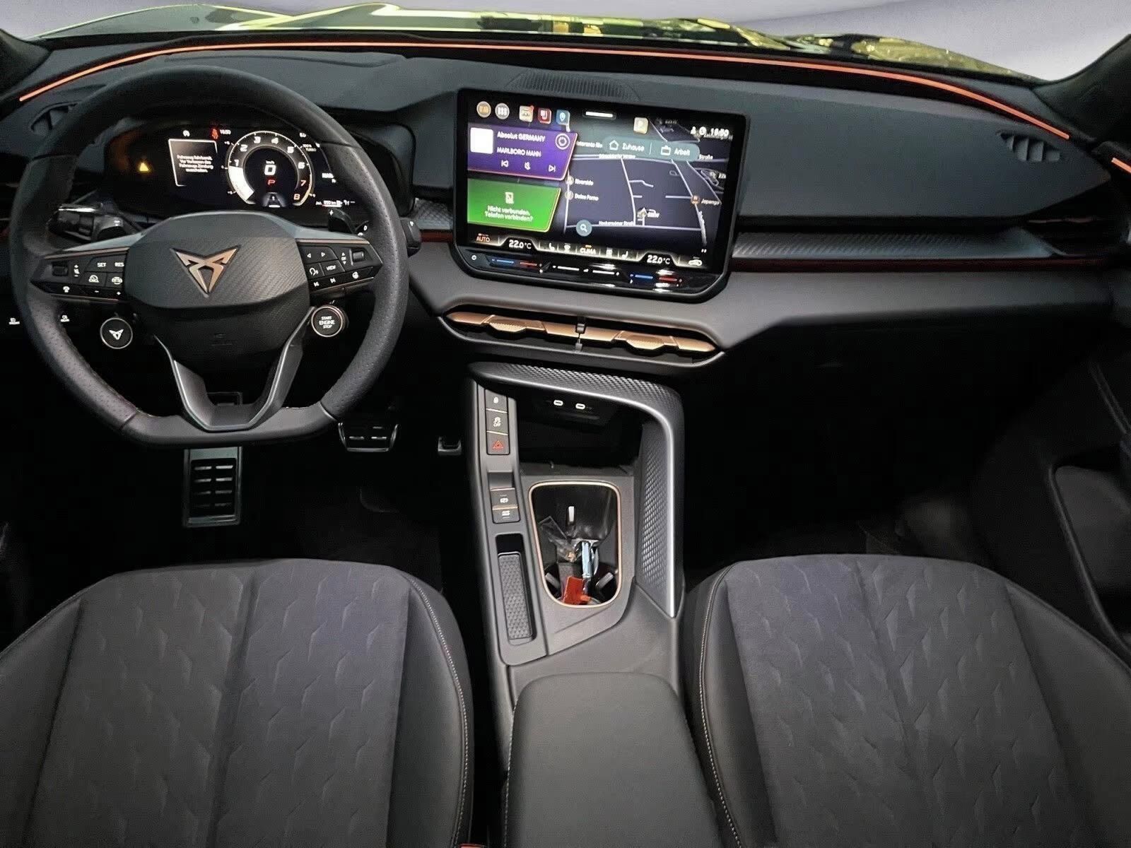 Cupra Terramar, VZ 2.0 TSI DSG 4Drive *Kamera* - fotka 6