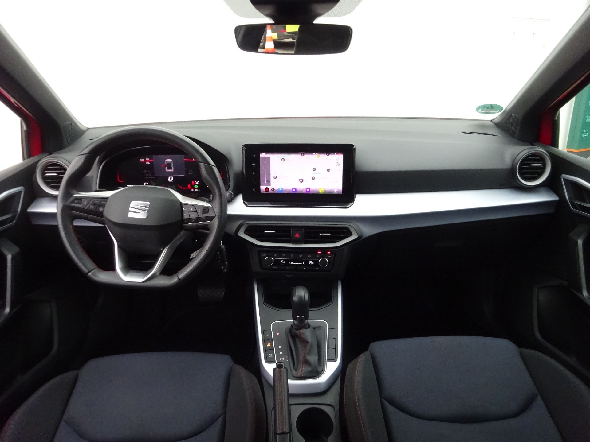 Seat Arona, 1.0 TSI 85KW DSG FR - fotka 5