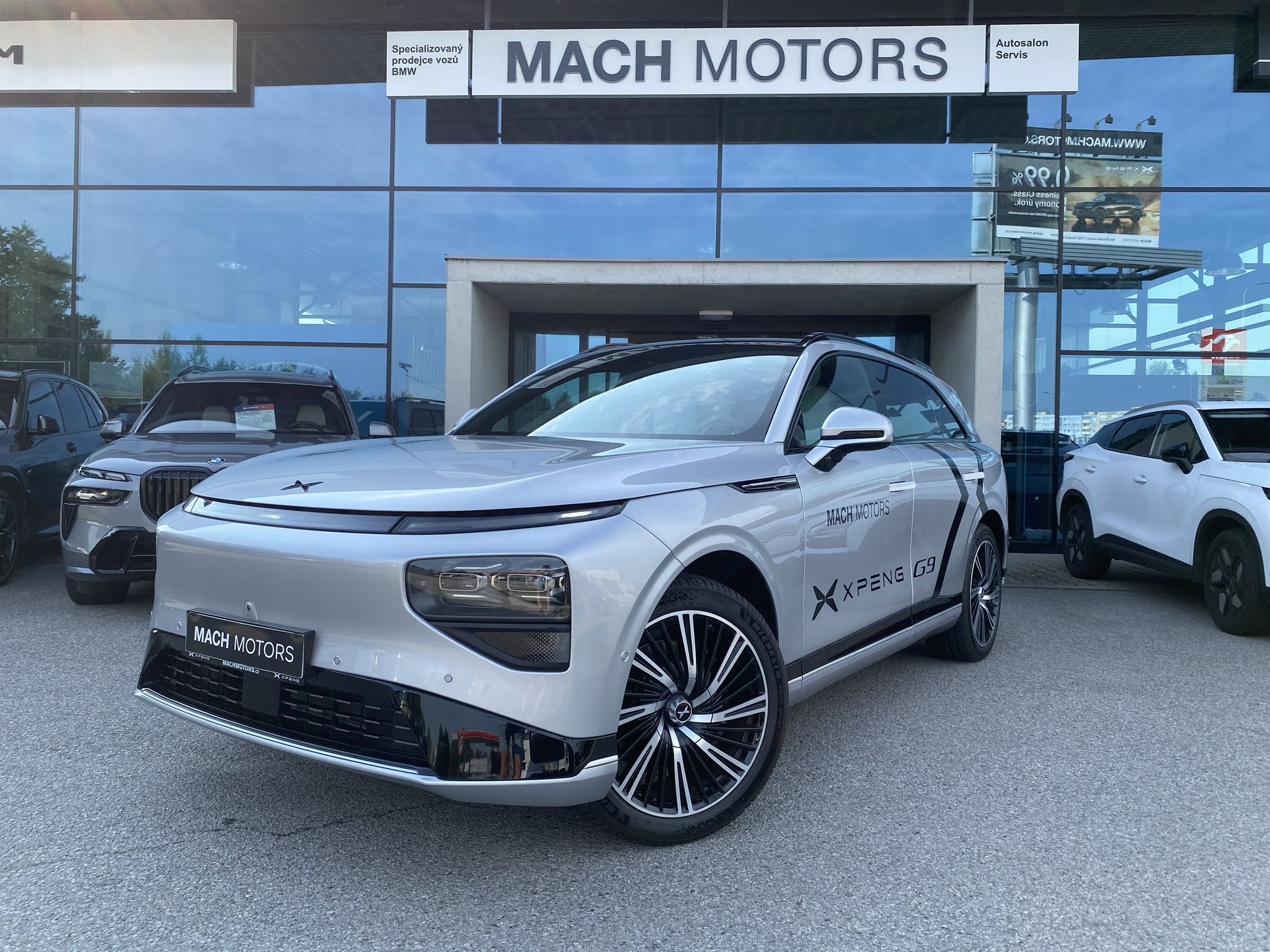 XPENG G9, XPENG G9 AWD Performance