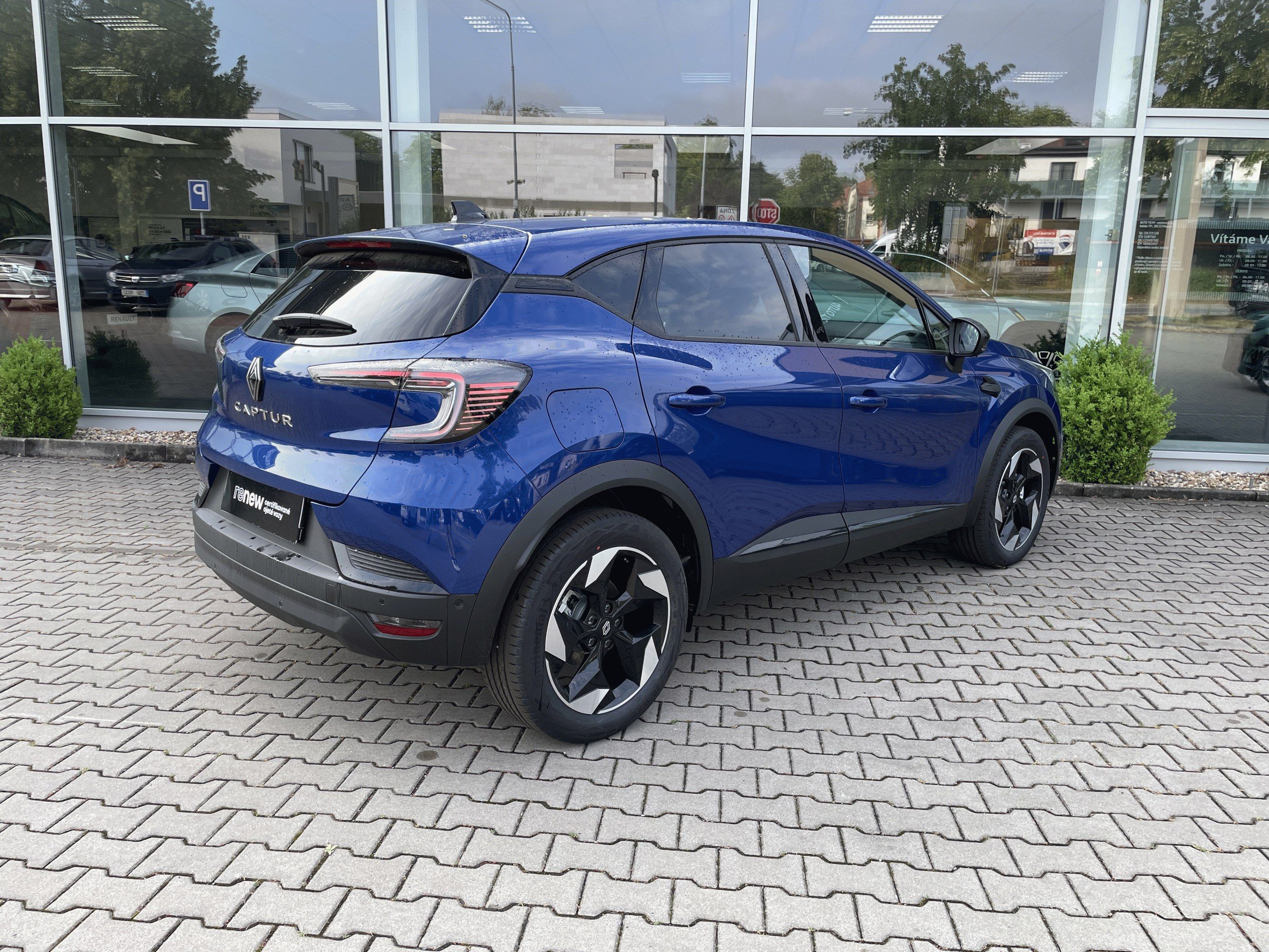 Renault Captur, TCe 90 Techno - fotka 2