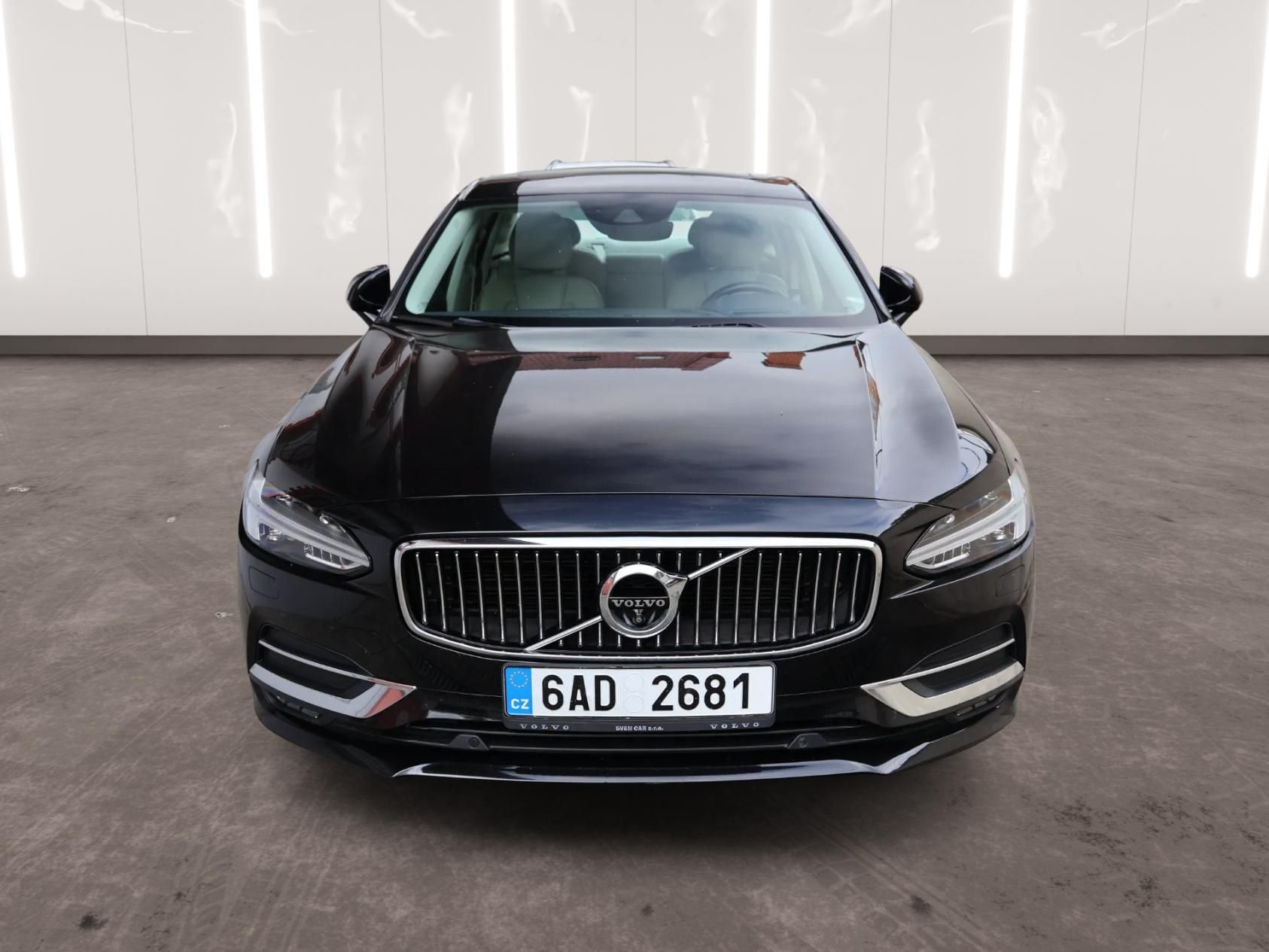 Volvo S90, D5 AWD Inscription - fotka 6