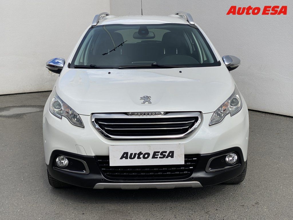 Peugeot 2008, 1.6,navi - fotka 2