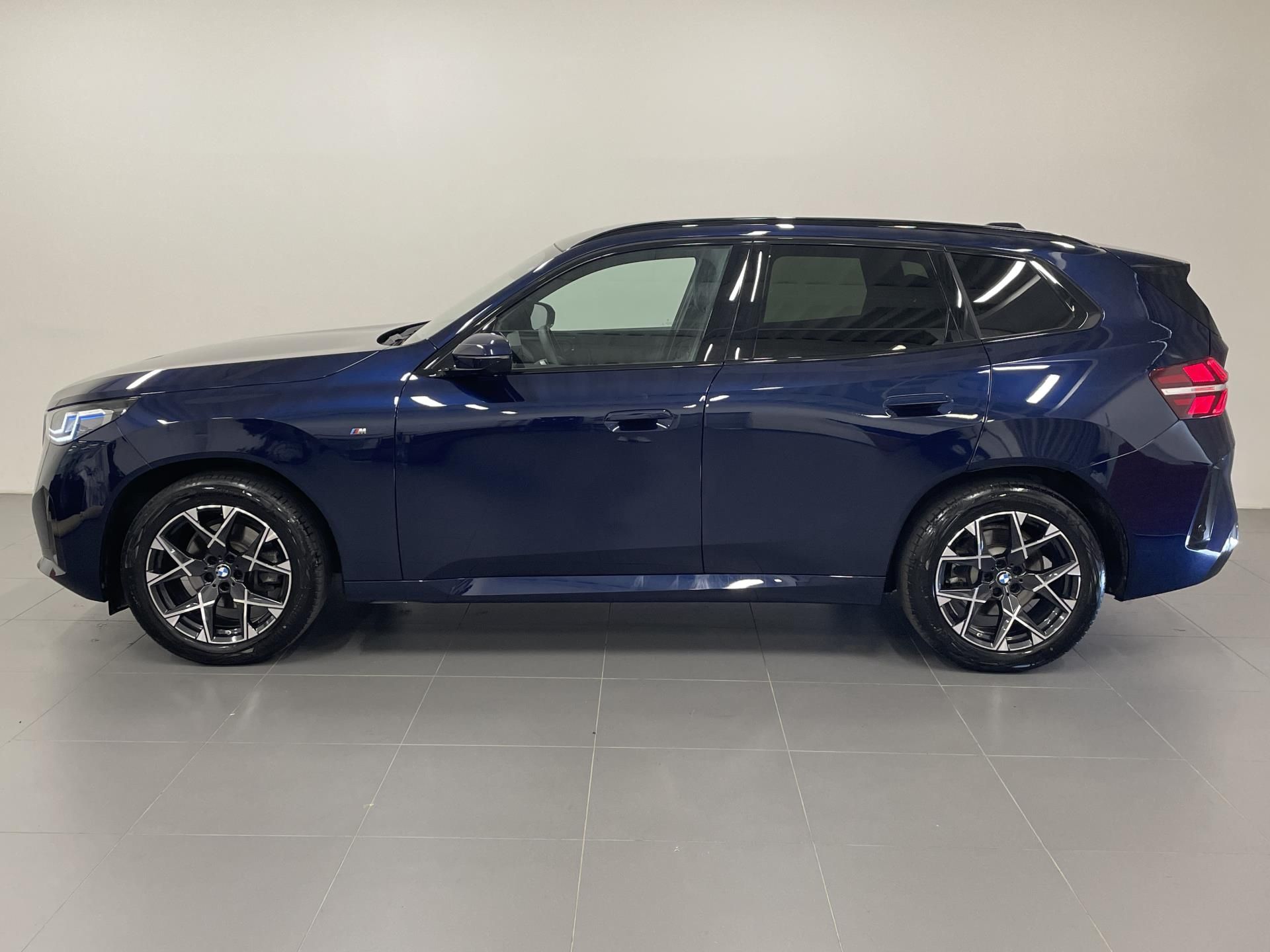 BMW X3, X3 20 xDrive Tažné Nezávislé - fotka 3