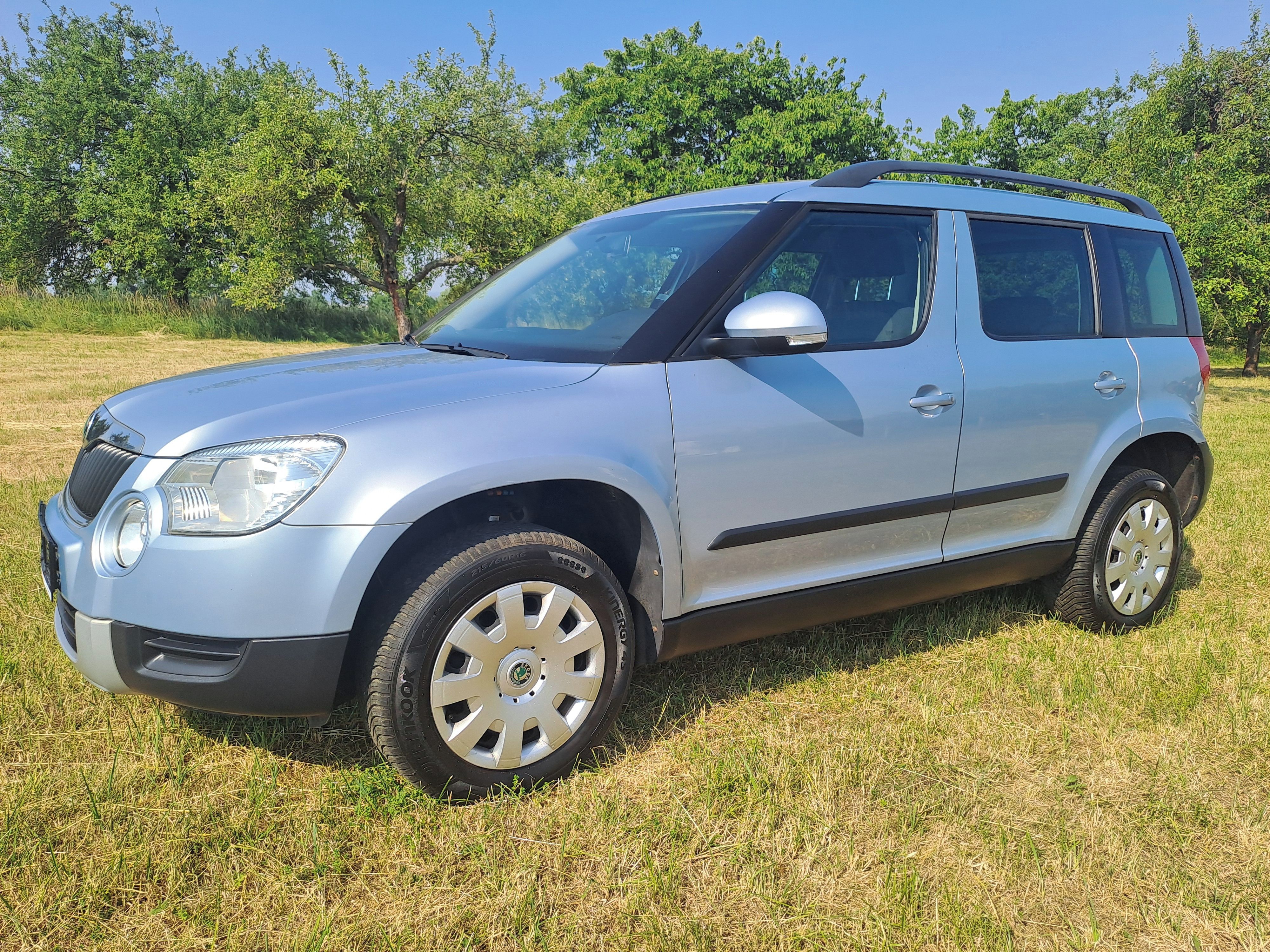 Škoda Yeti, 1,2TSI ACTIV 1.MAJ,S.KNIHA,TOP