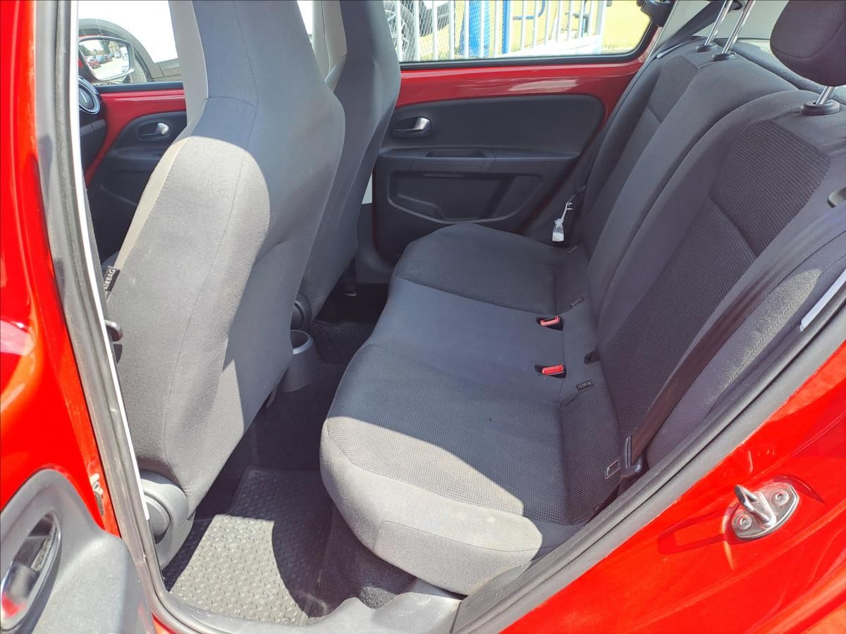 Volkswagen Up!, 1,0 i CNG - fotka 6